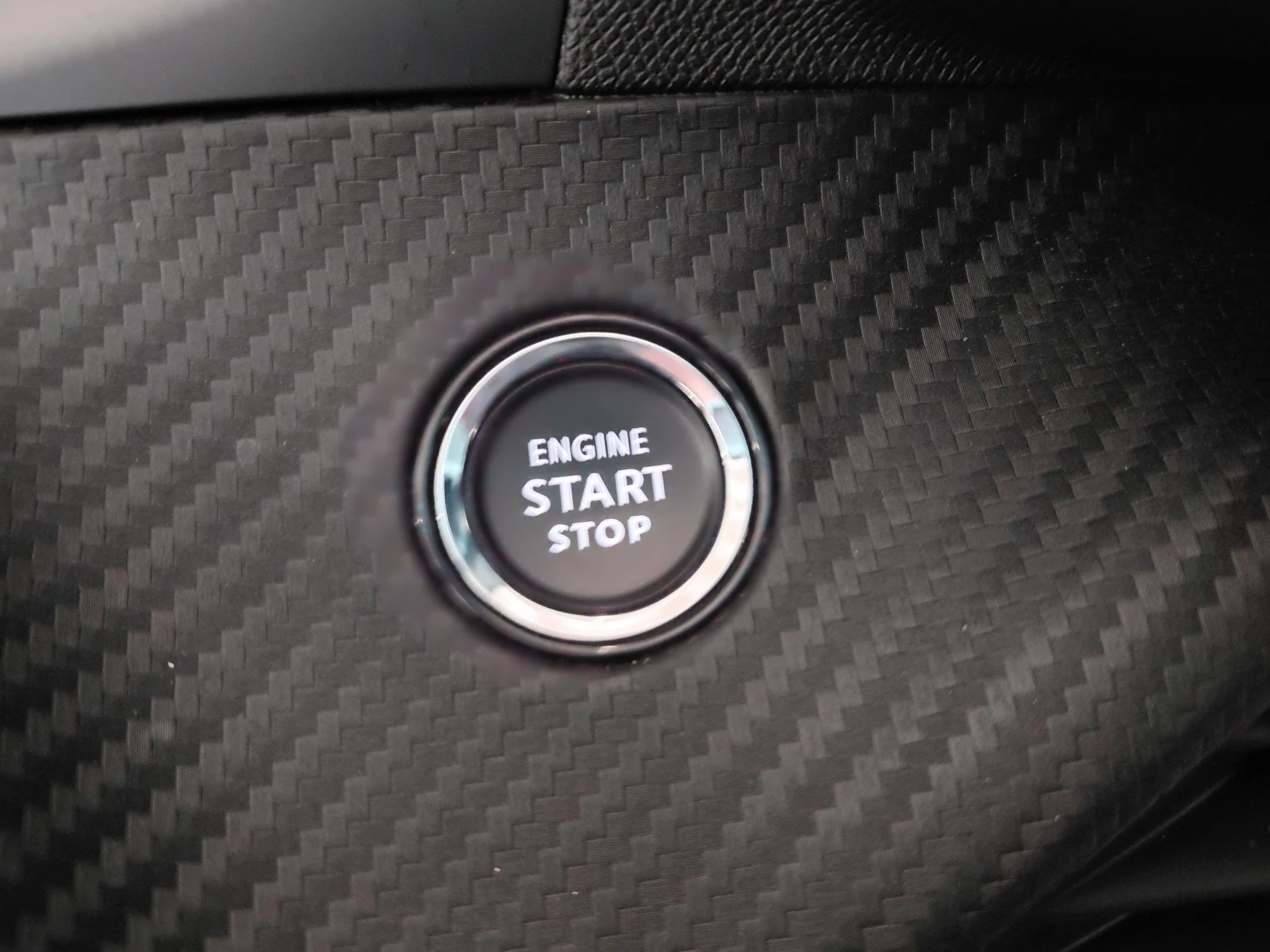 Peugeot-208-image-10