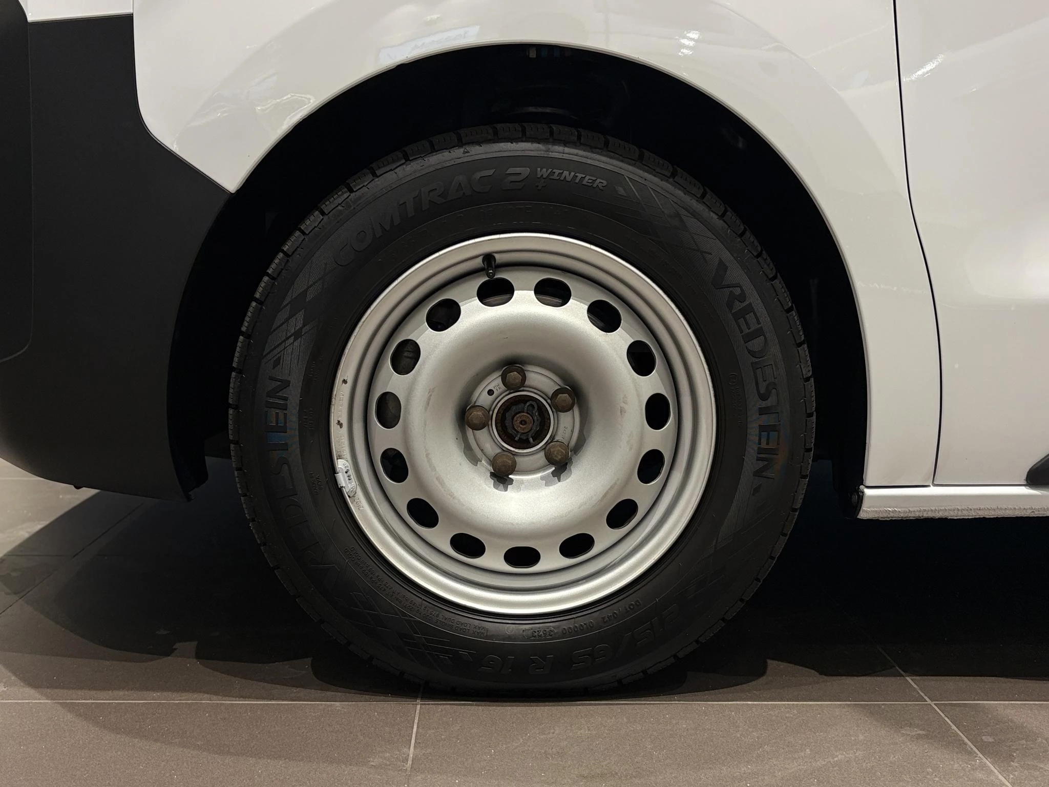 Peugeot-Expert-image-5