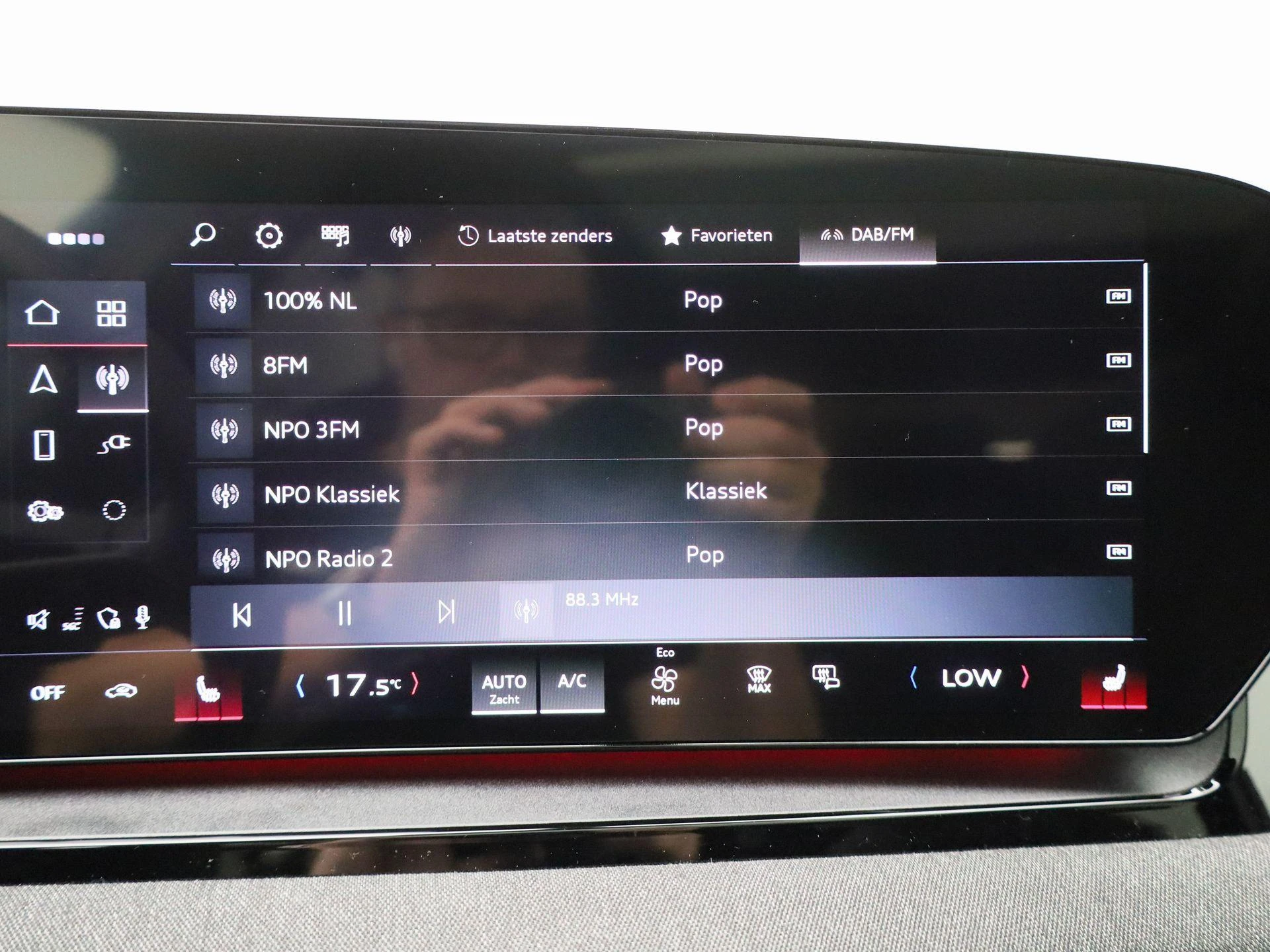 Audi-Q6 e-tron-image-23