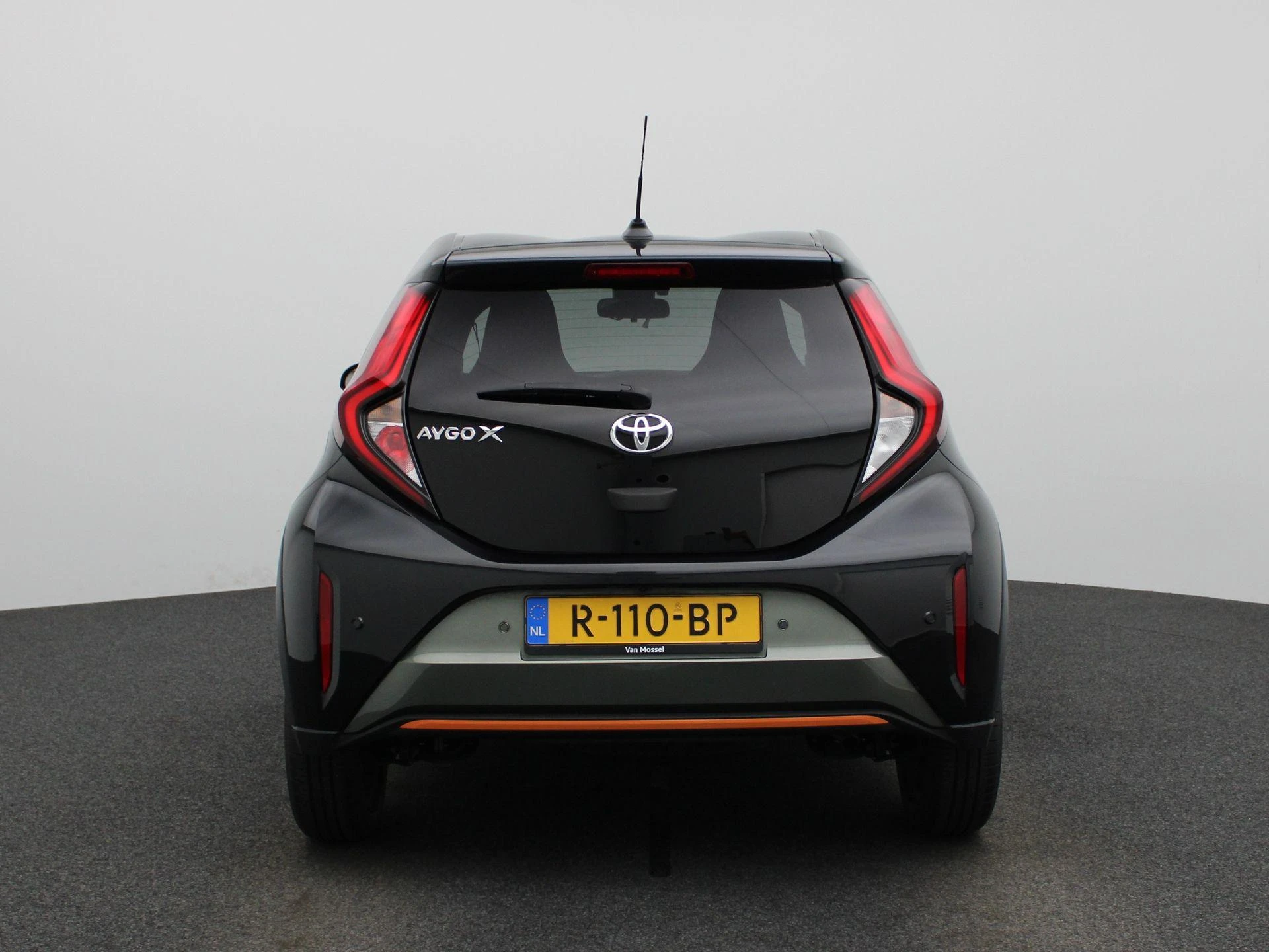 Toyota-Aygo-image-4