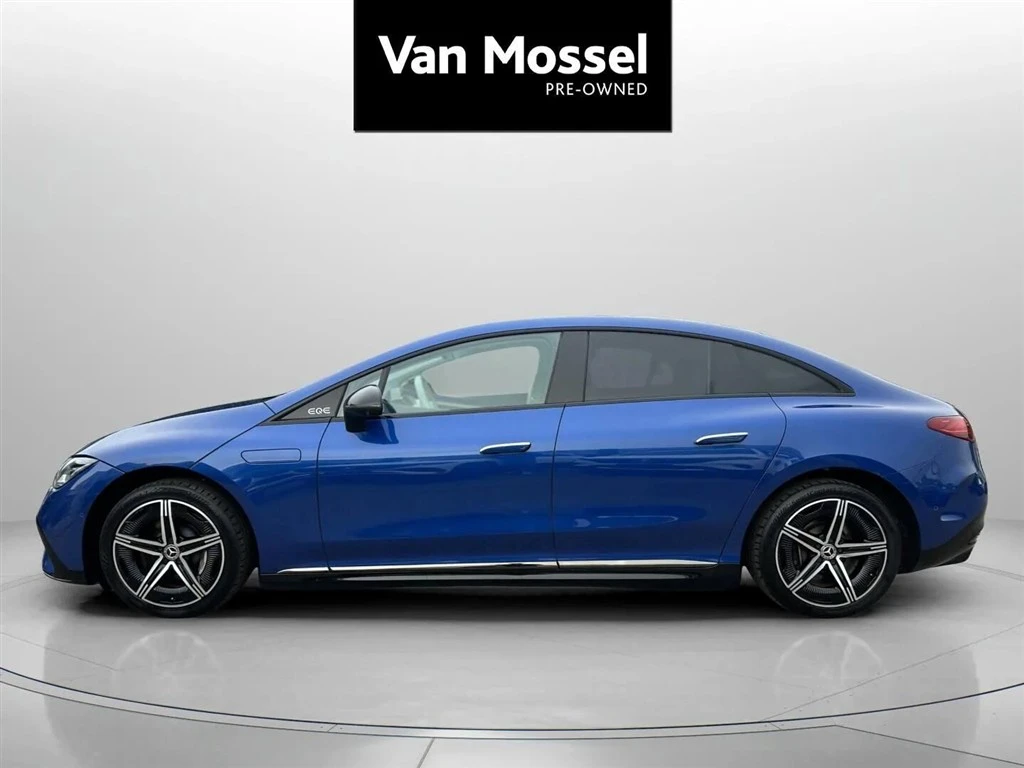 Mercedes-Benz-EQE-image-7