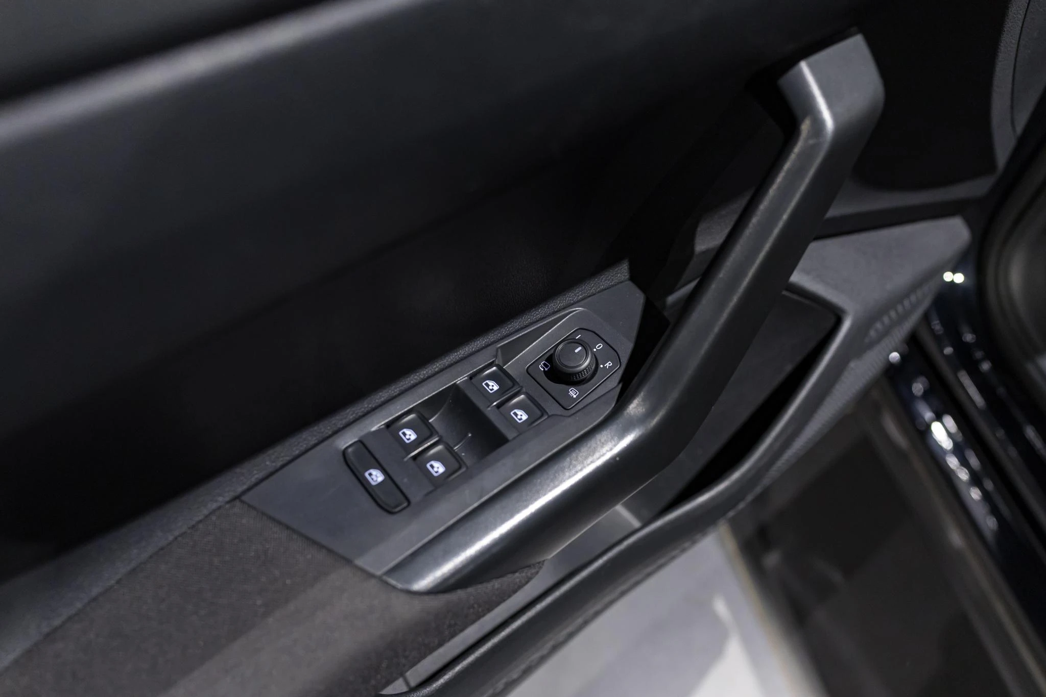 Volkswagen-Taigo-image-21