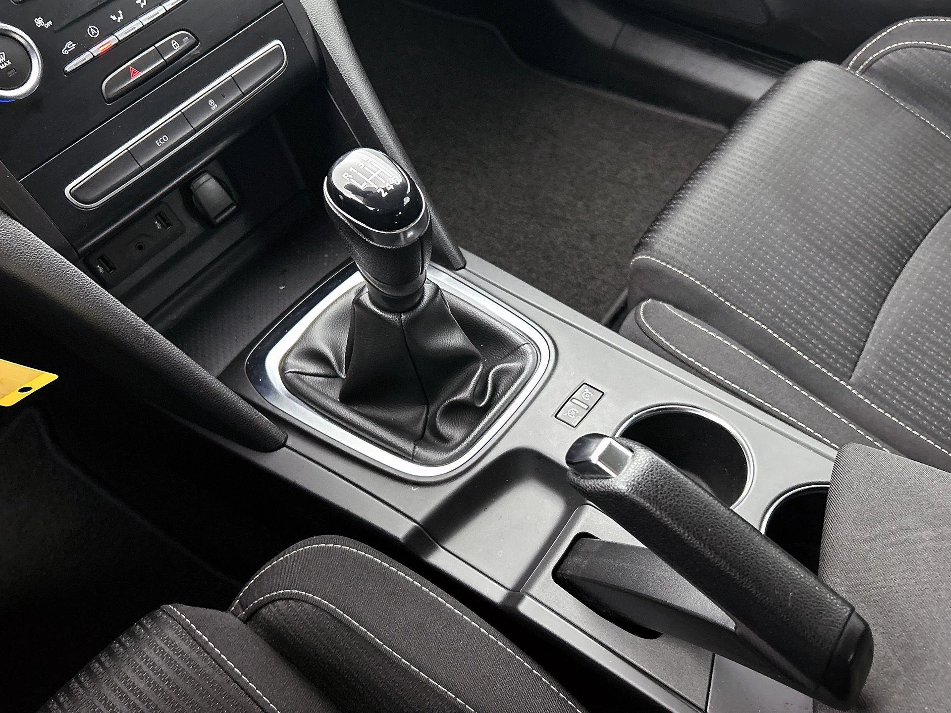 Renault-Mégane-image-28