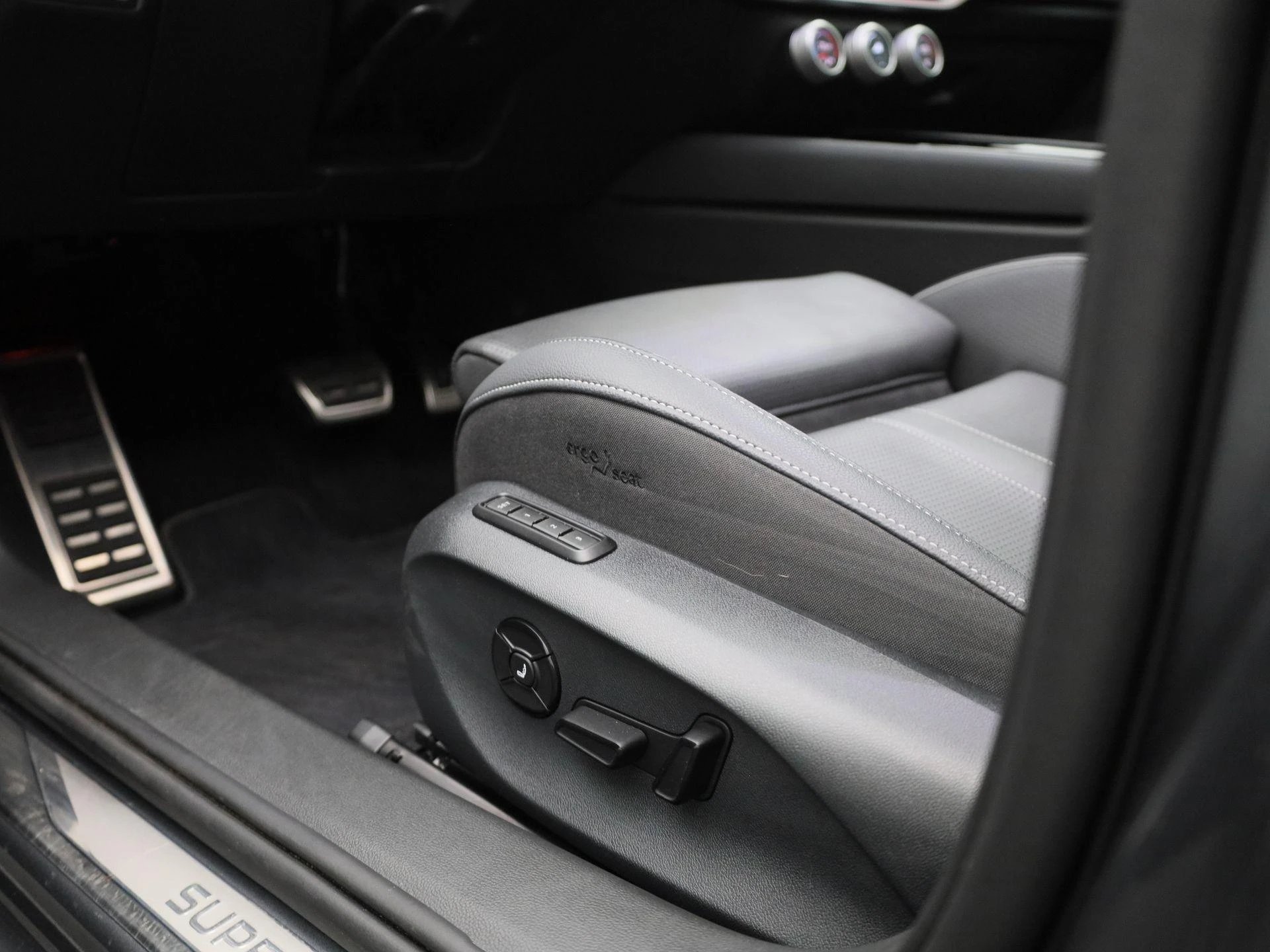 Škoda-Superb-image-36