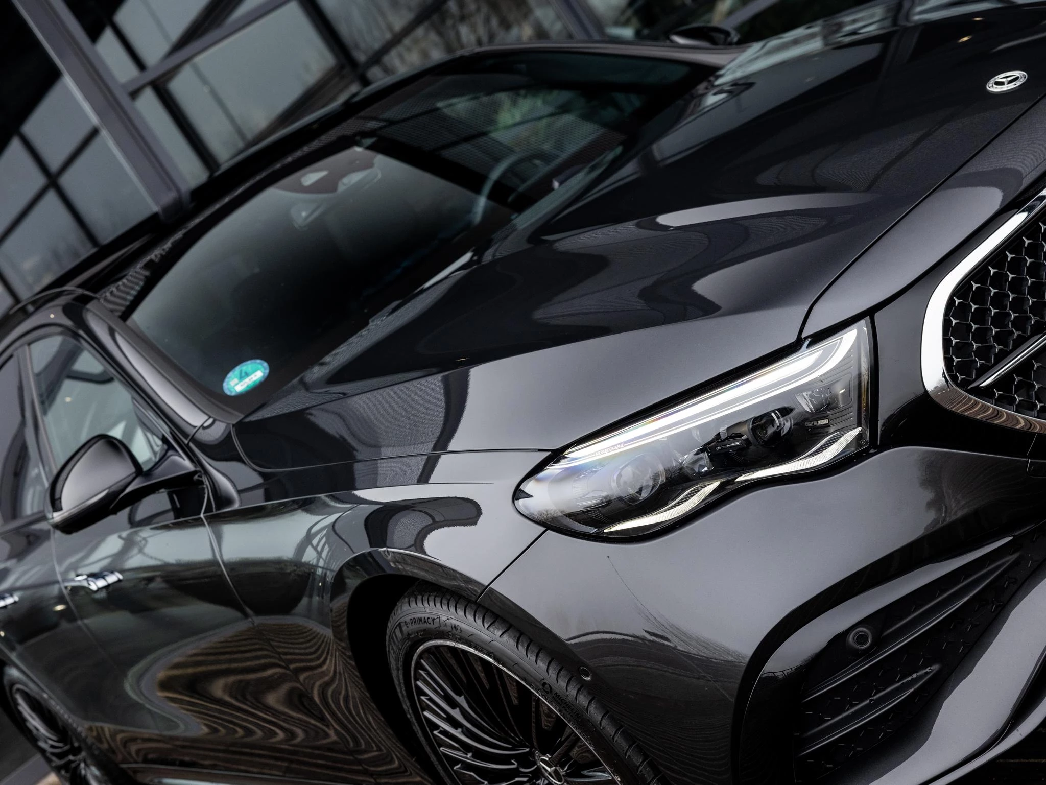 Mercedes-Benz-E-Klasse-image-10