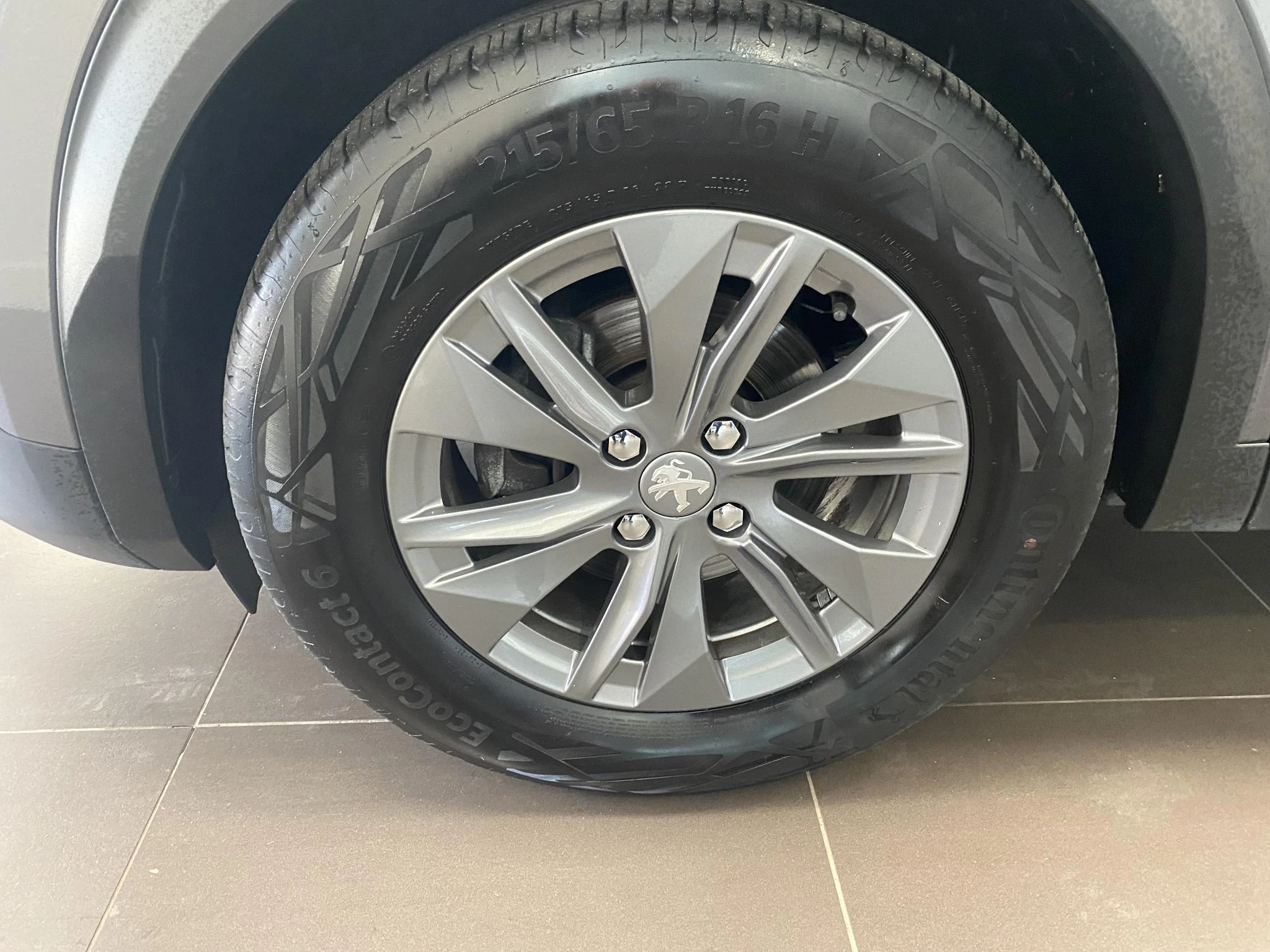 Peugeot-2008-image-5