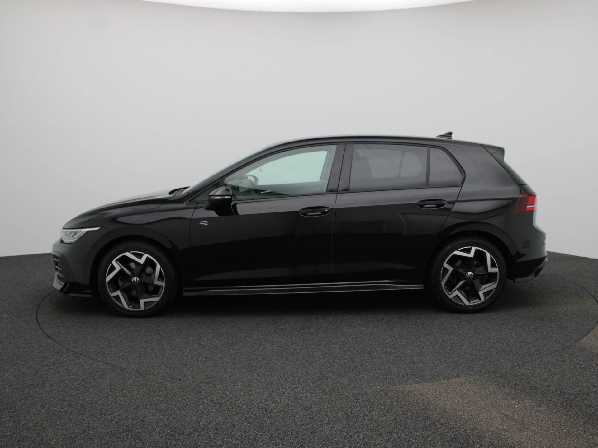 Volkswagen Golf 1.5 eTSI R-Line 150 PK