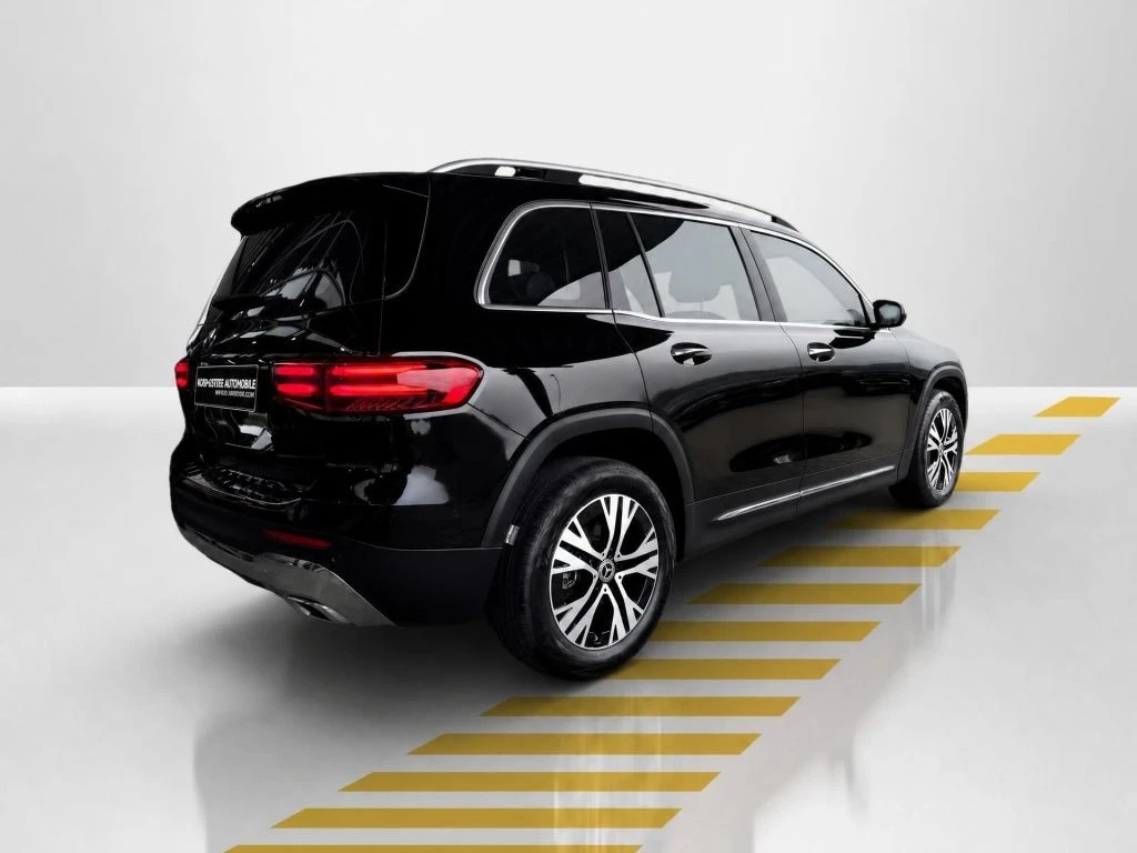 Mercedes-Benz-GLB 200 d-image-14