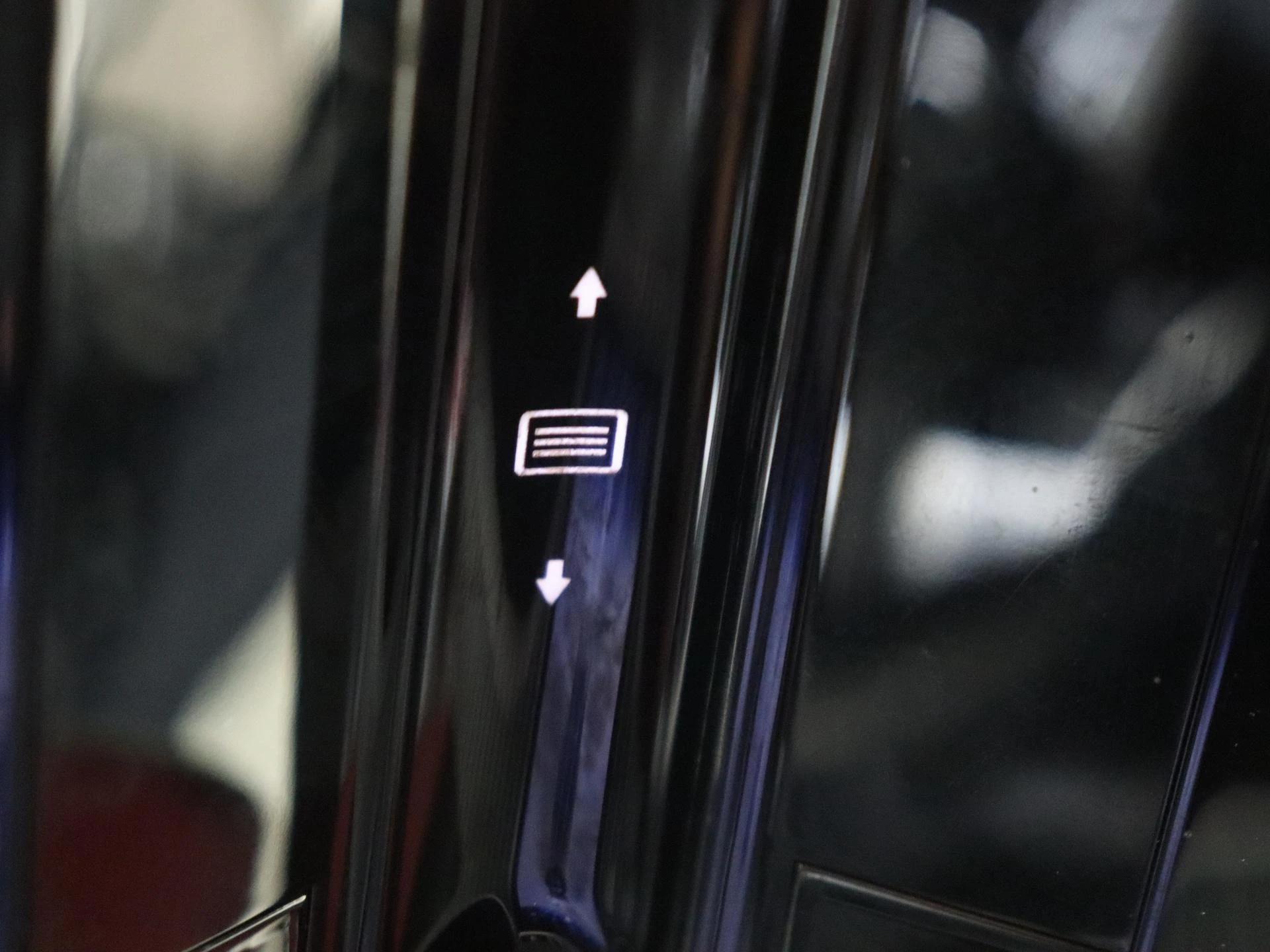 Mercedes-Benz-C-Klasse-image-23