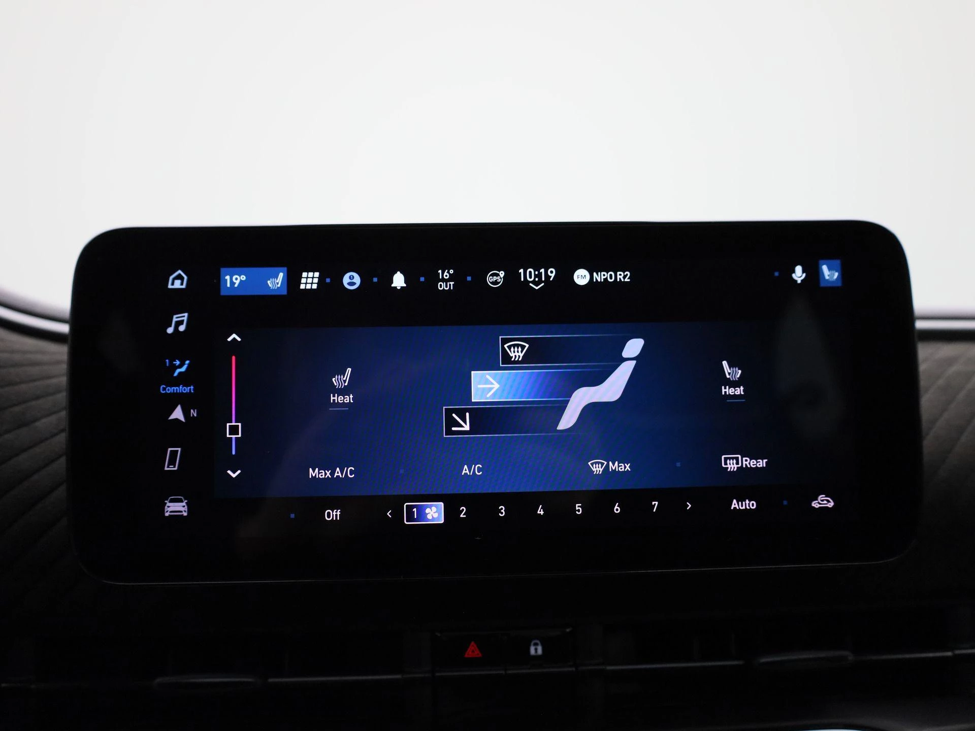 Abarth-500C-image-16