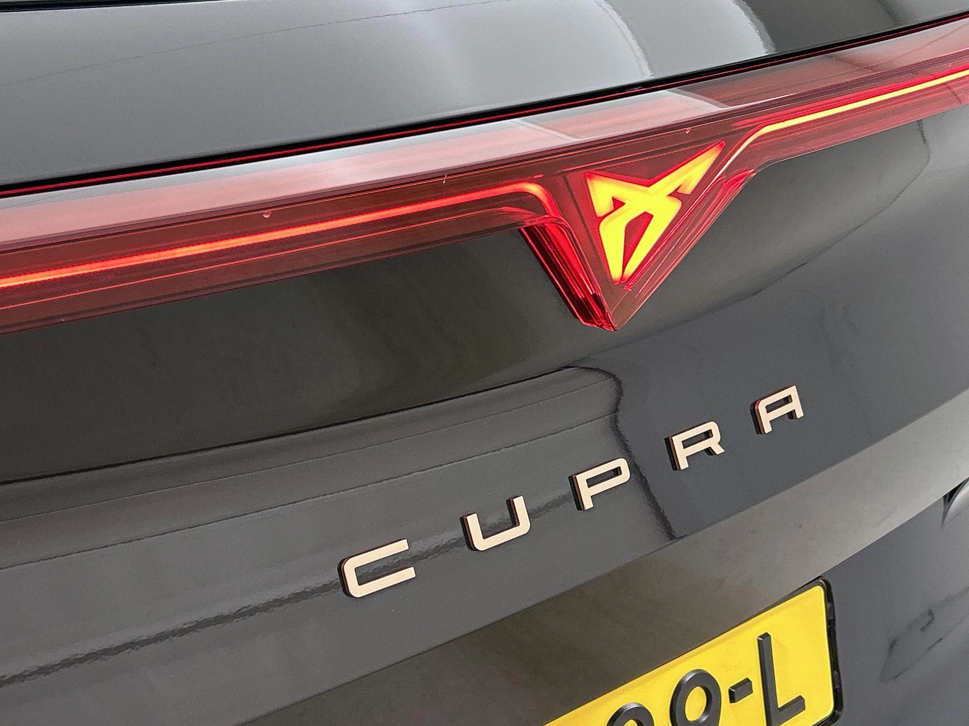 CUPRA-Formentor-image-23