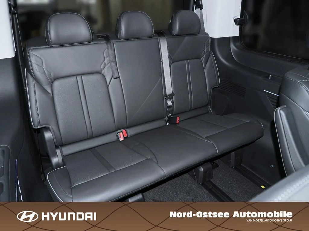 Hyundai Staria HEV 7-Sitzer Signature 360 4xSHZ ACC AUT