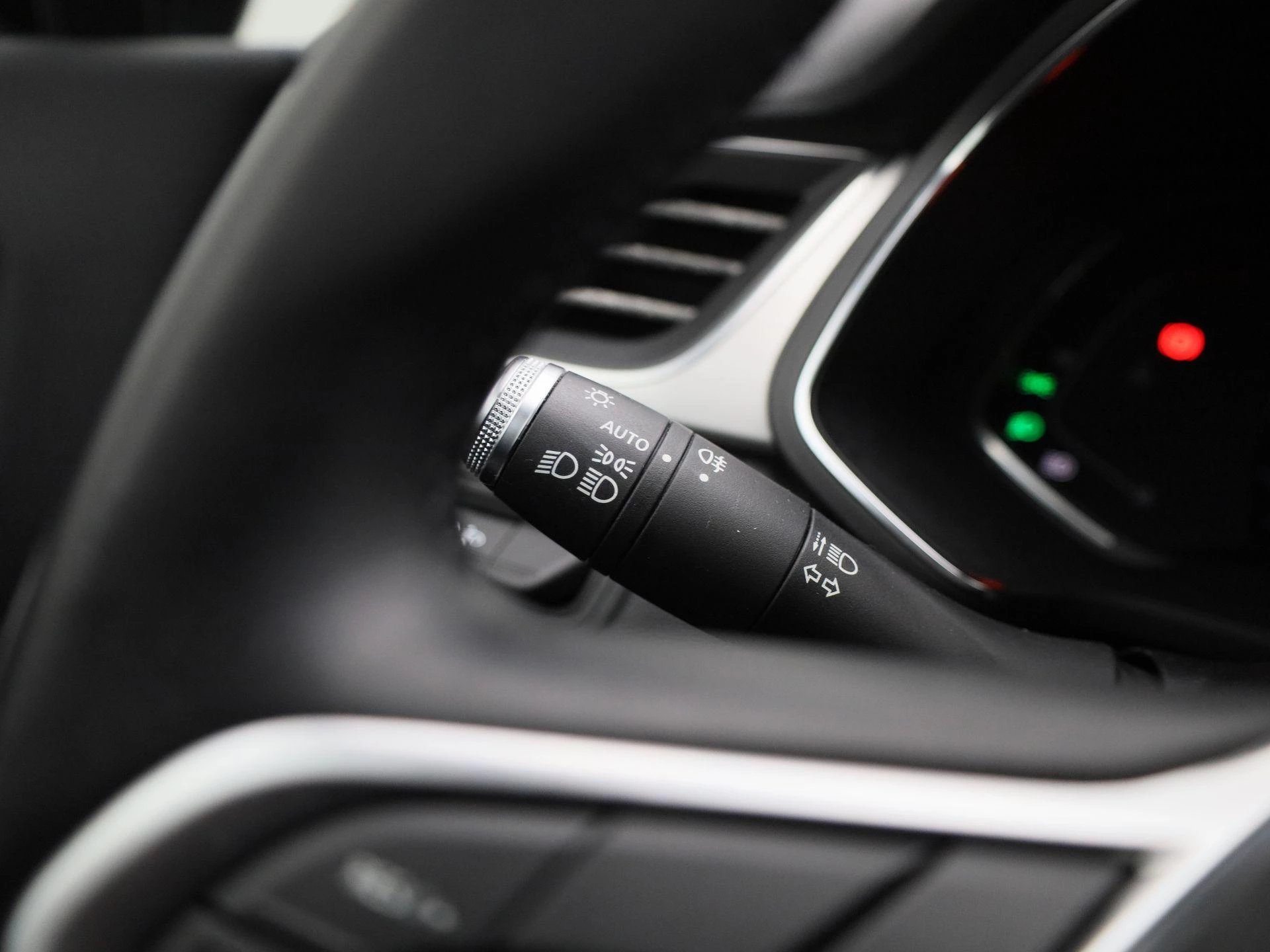 Renault-Captur-image-20