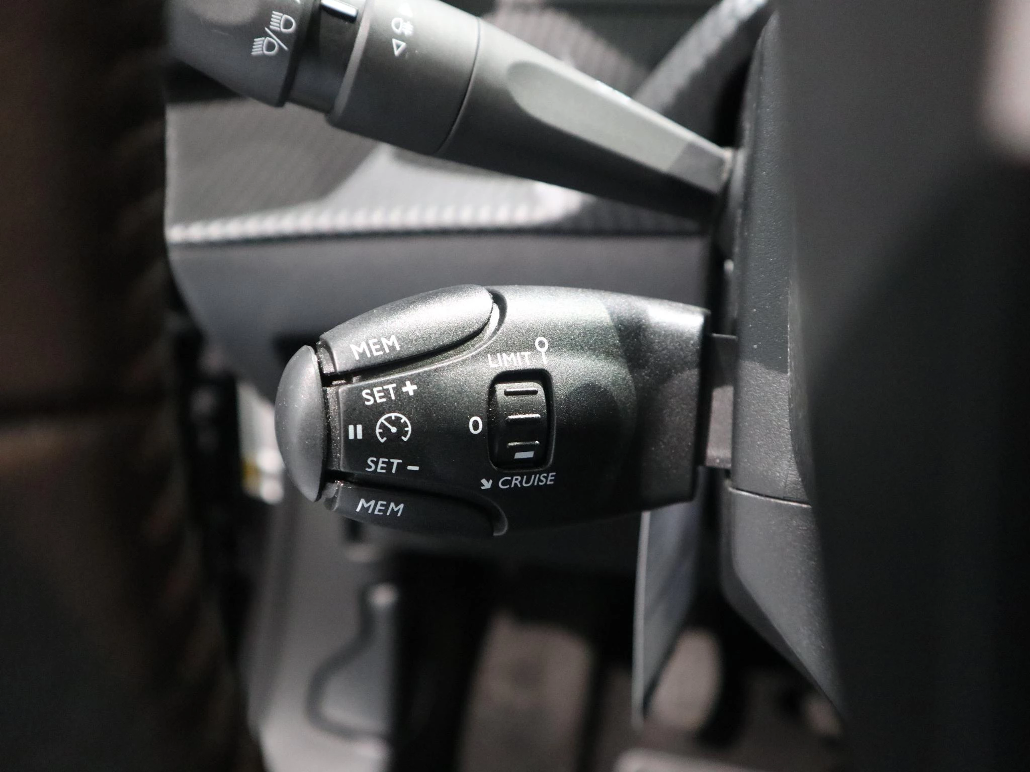 Peugeot-2008-image-14