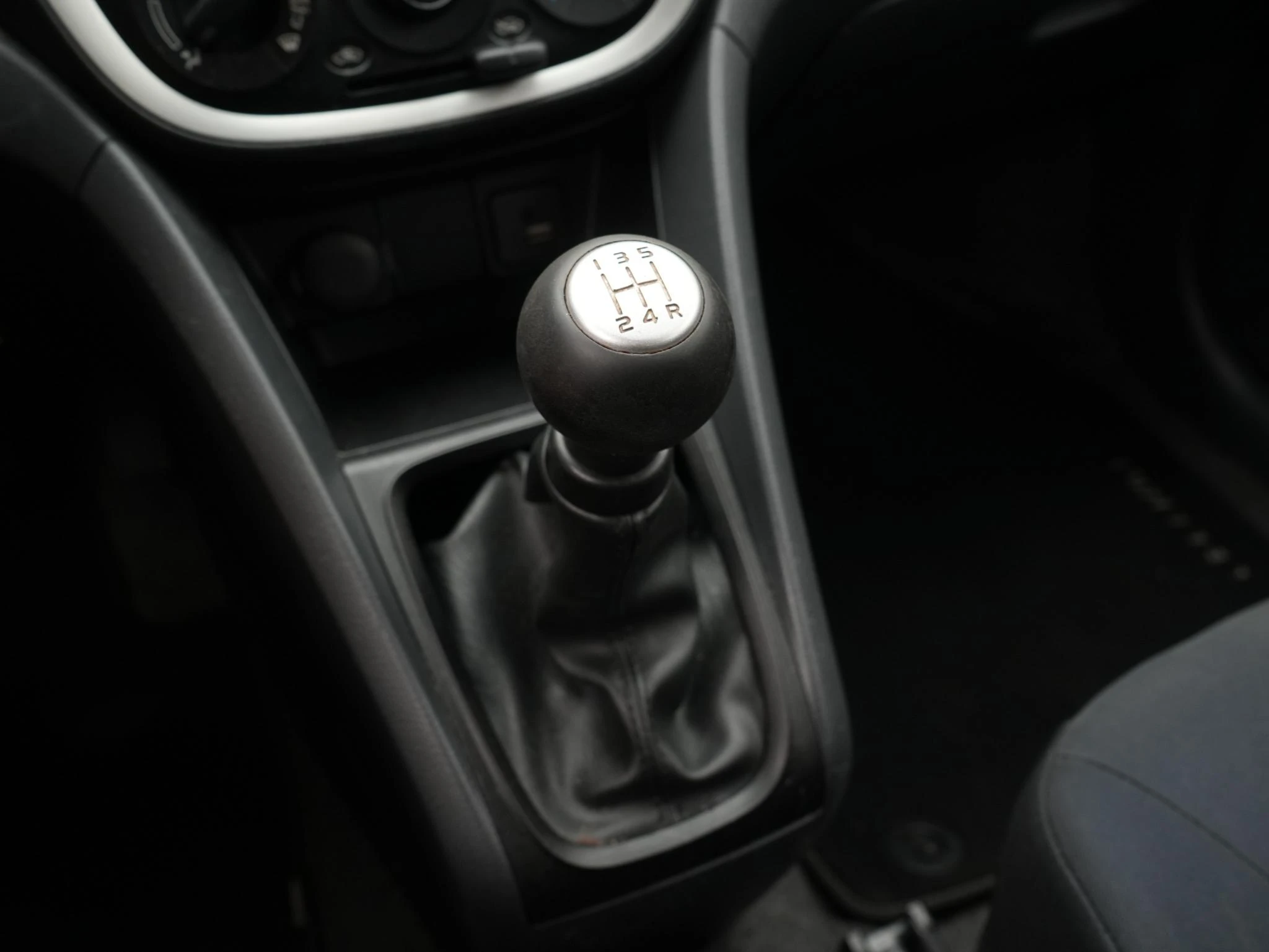 Suzuki-Celerio-image-11