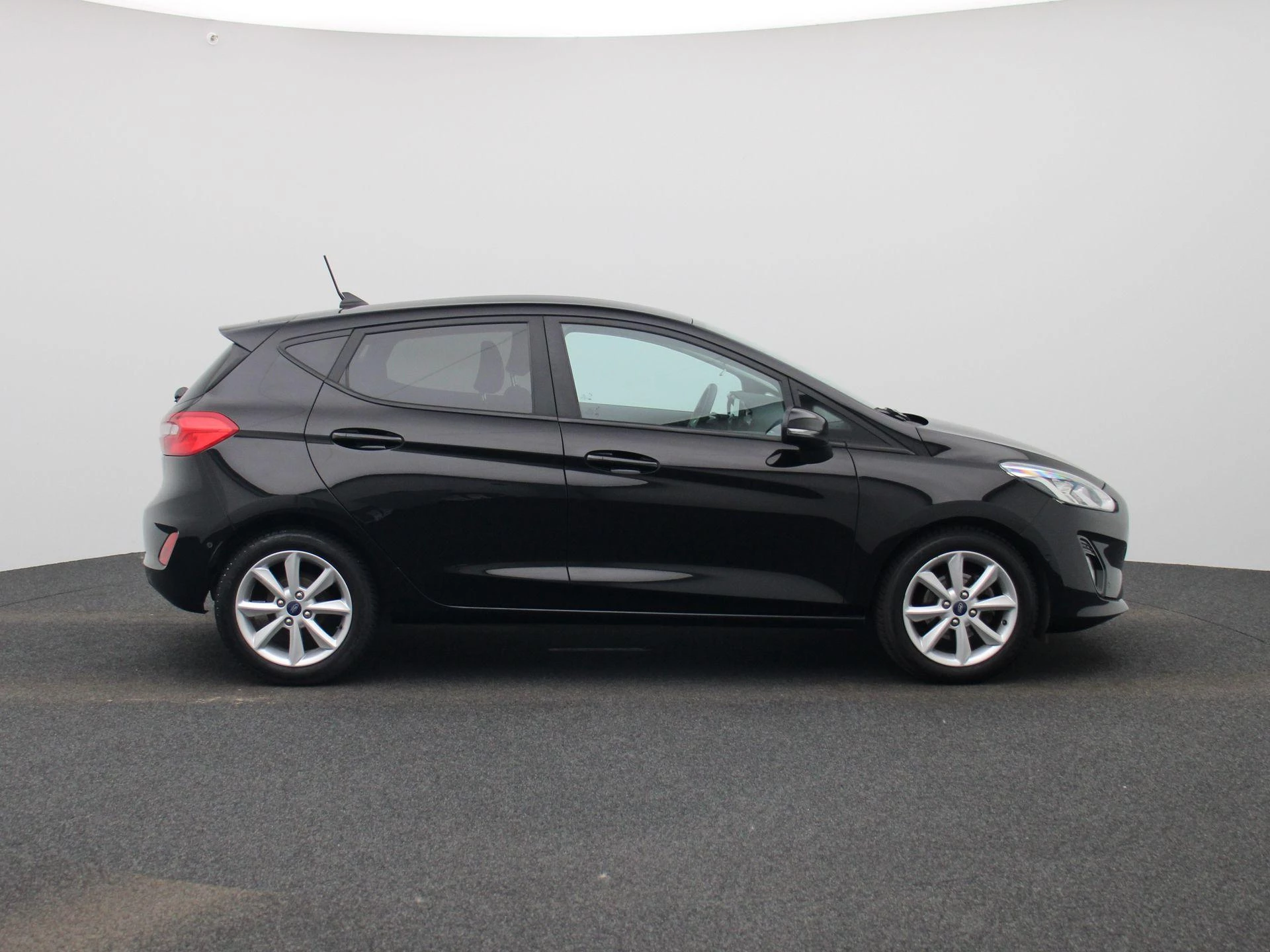 Ford Fiesta 1.0i EcoBoost MHEV 92kW Connected