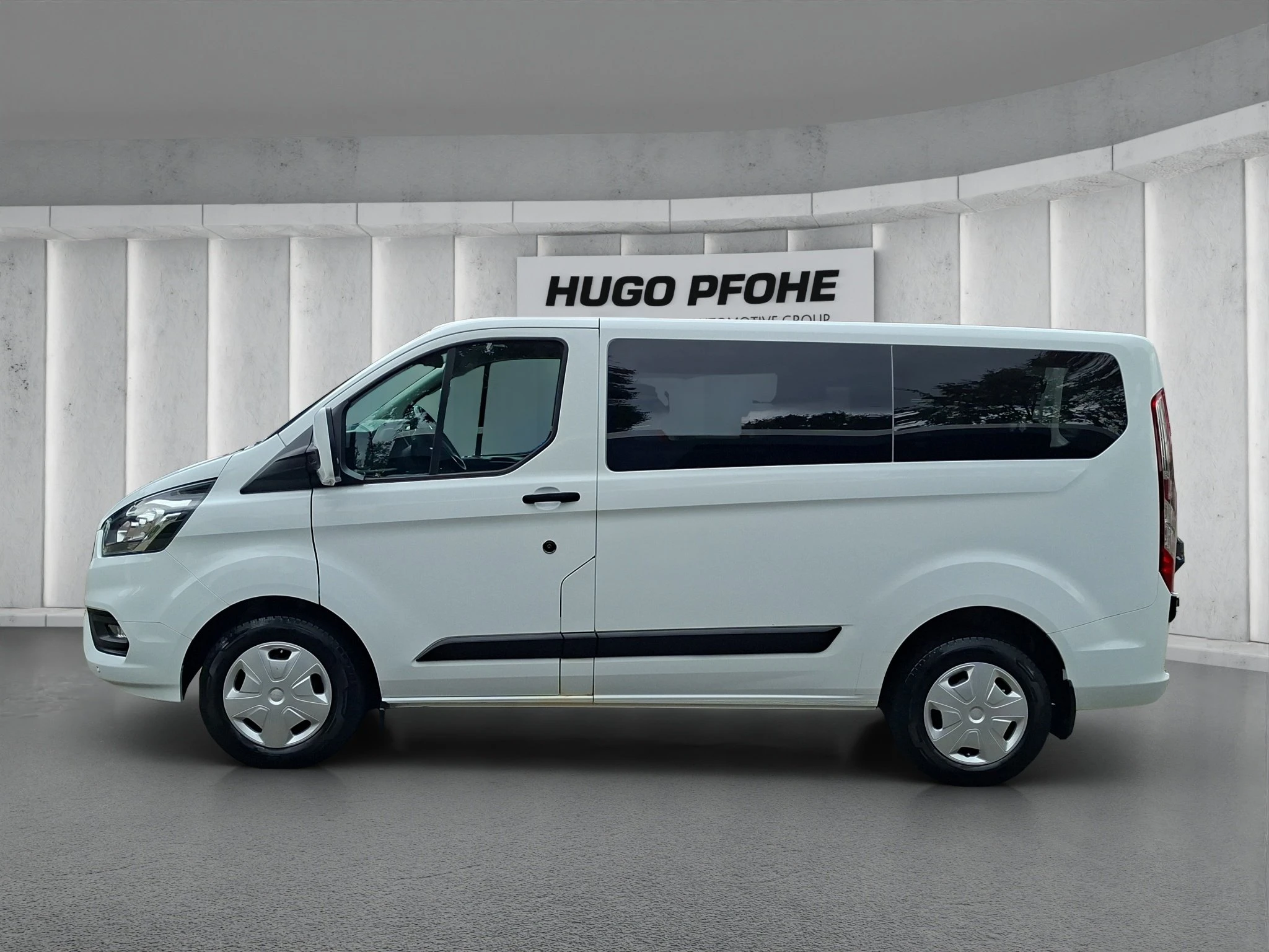 Ford-Transit Custom-image-1