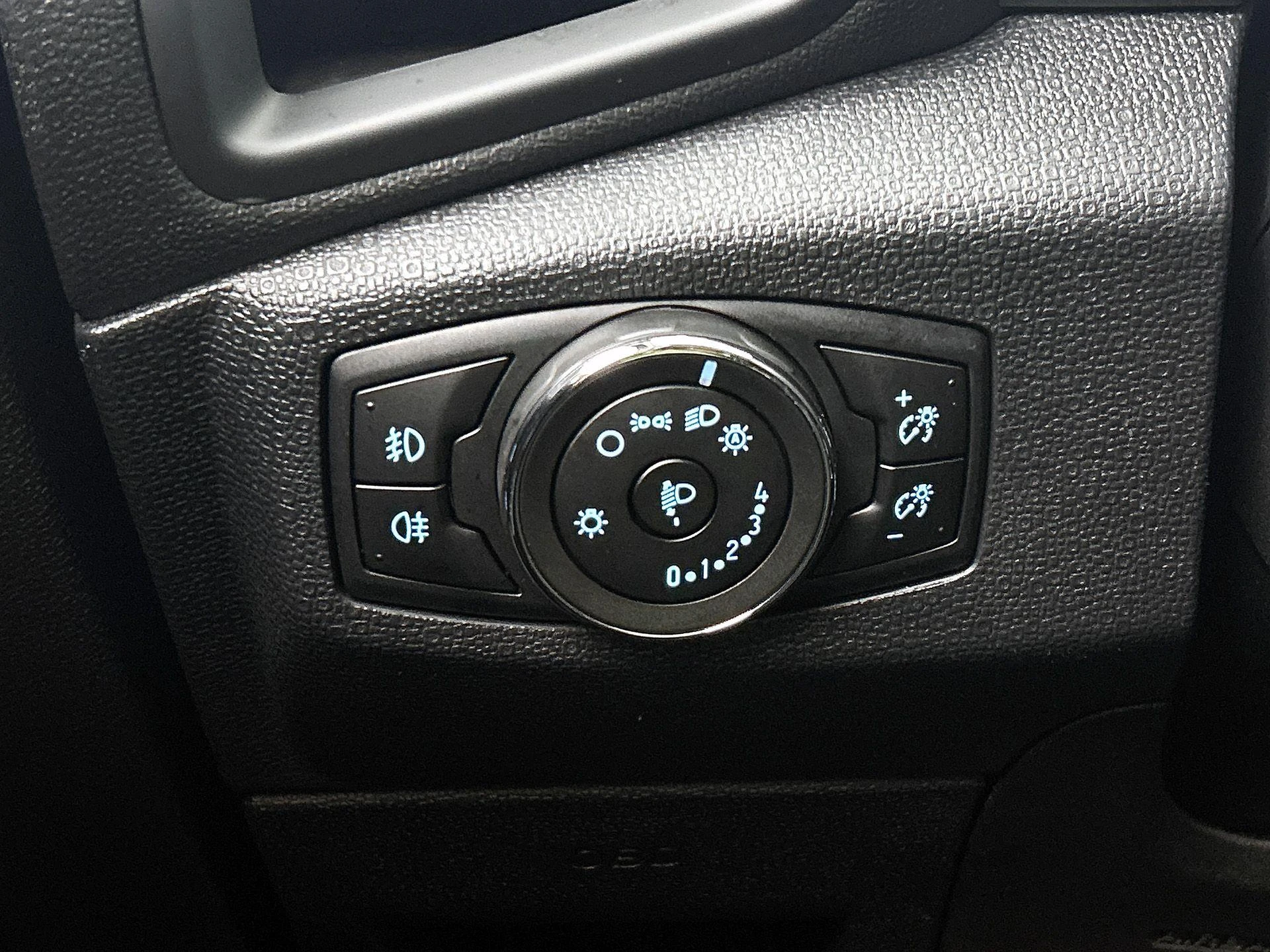 Ford-EcoSport-image-15