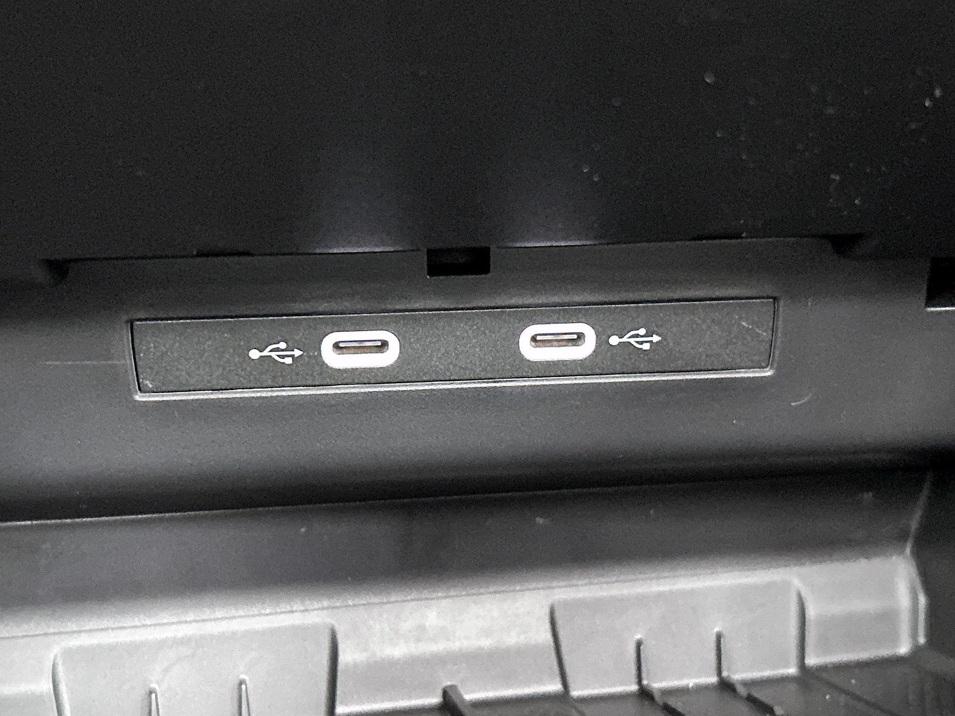 Volkswagen-Tiguan-image-52