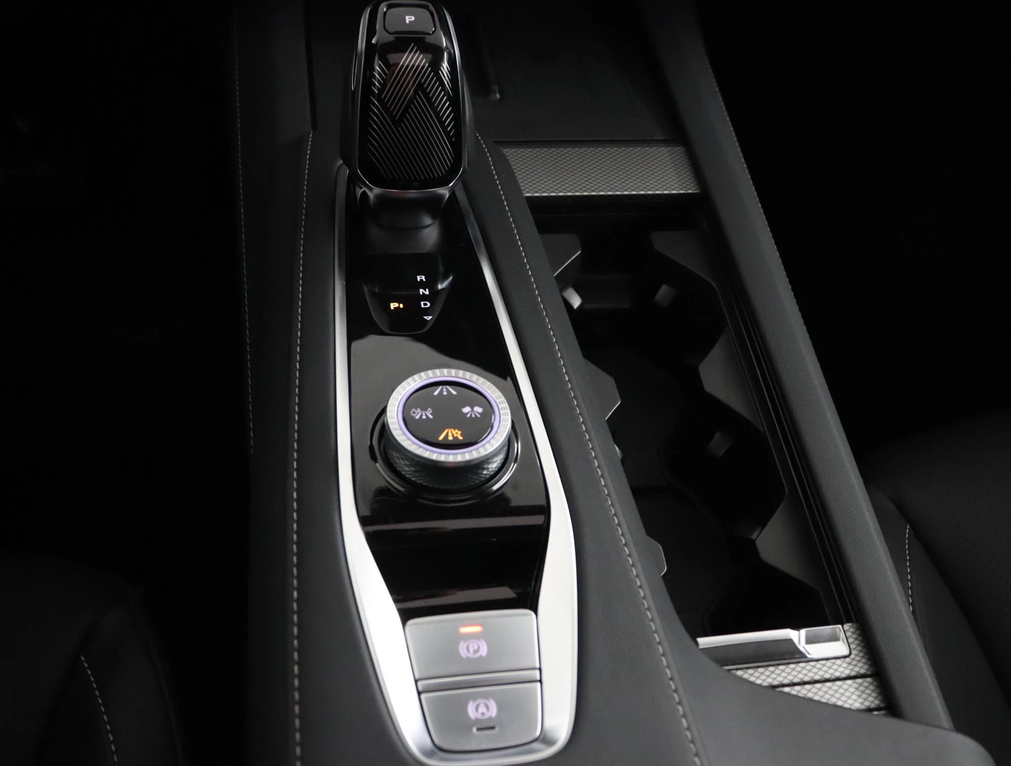 MG MGS9 1.5 Premium Plug-in Hybrid