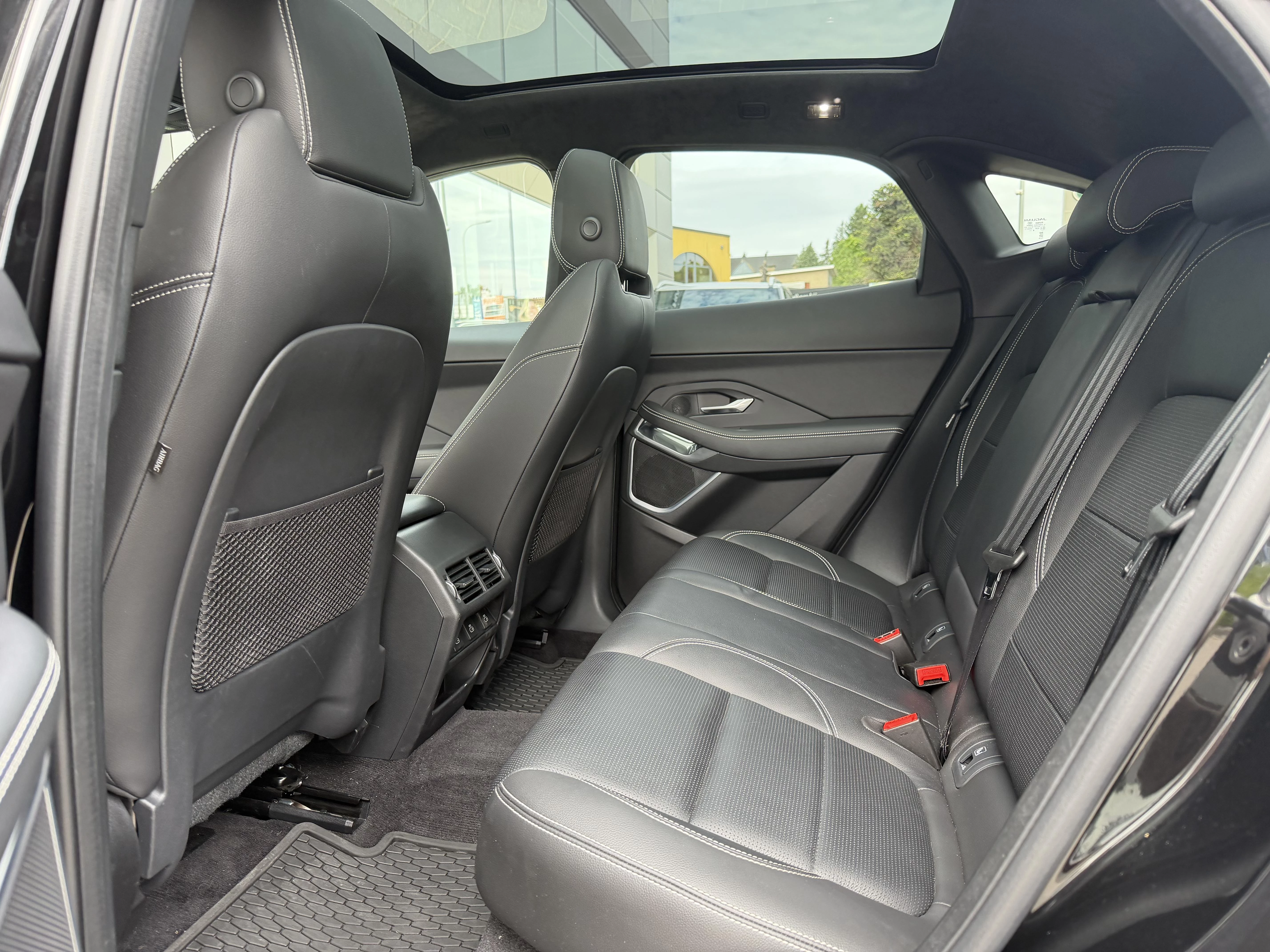 Jaguar E-PACE D165 R-Dynamic S