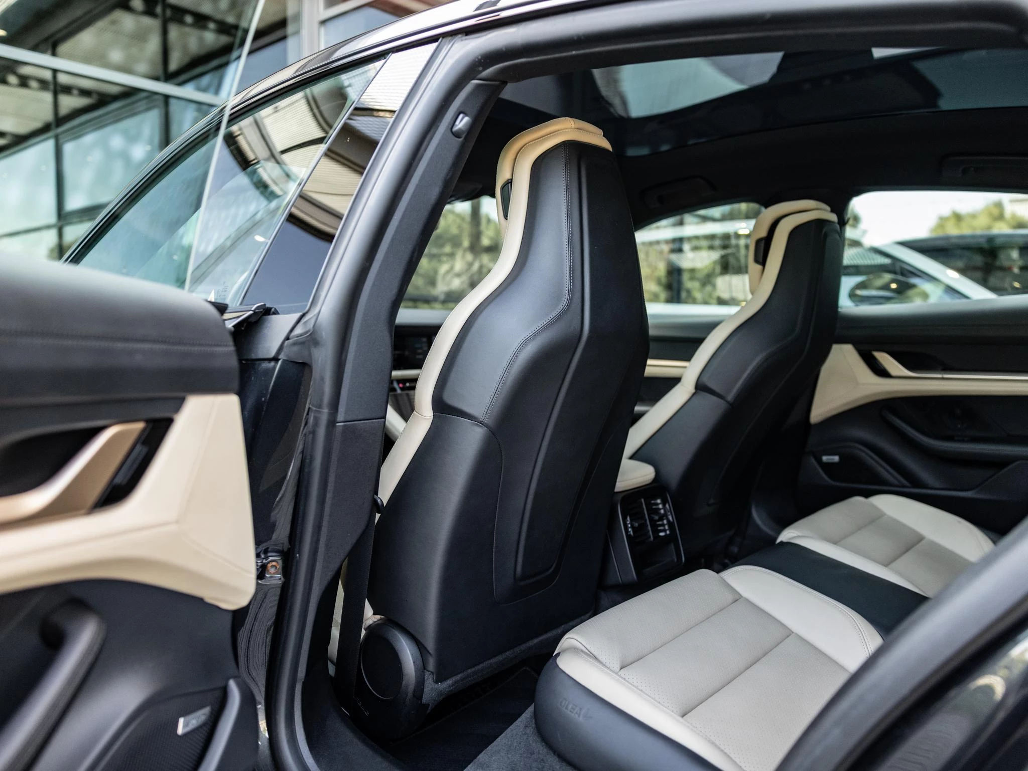 Porsche-Taycan-image-13