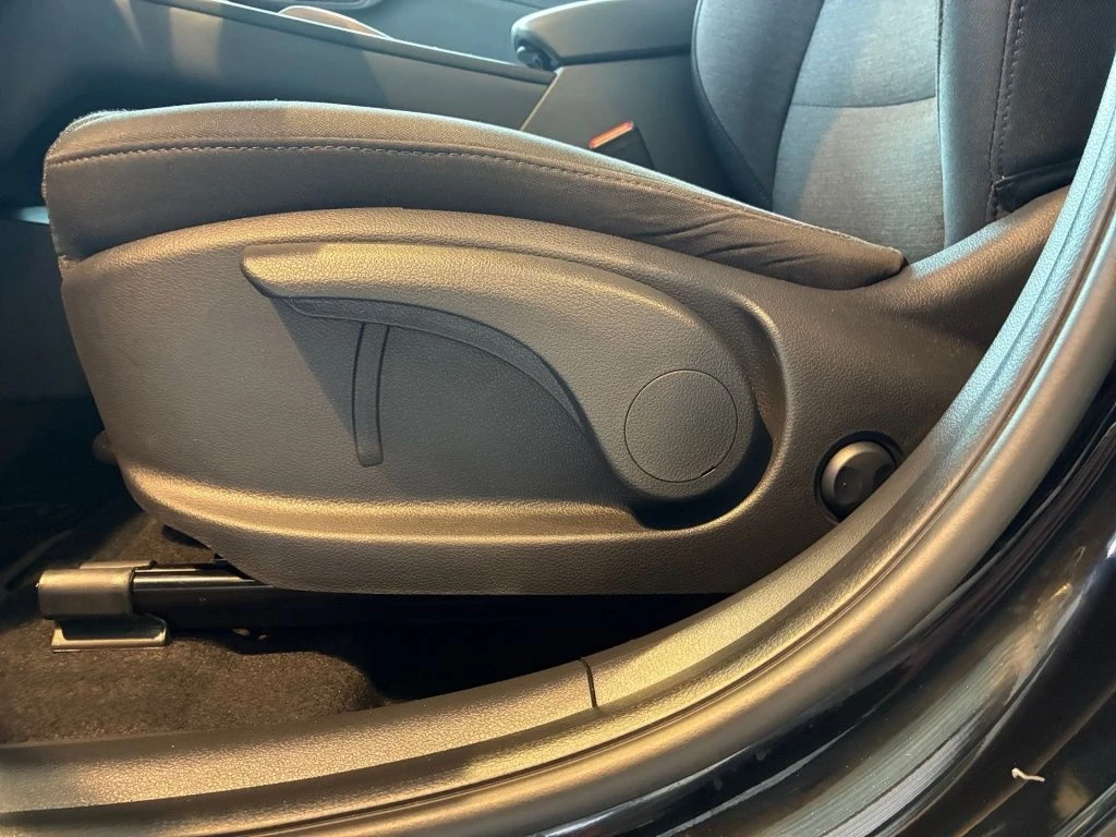 Hyundai-Kona-image-8