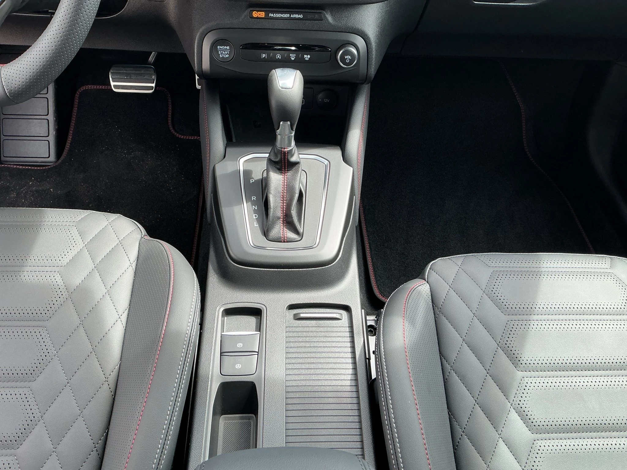 Ford Focus Mild-Hybrid ST-Line X Automatik