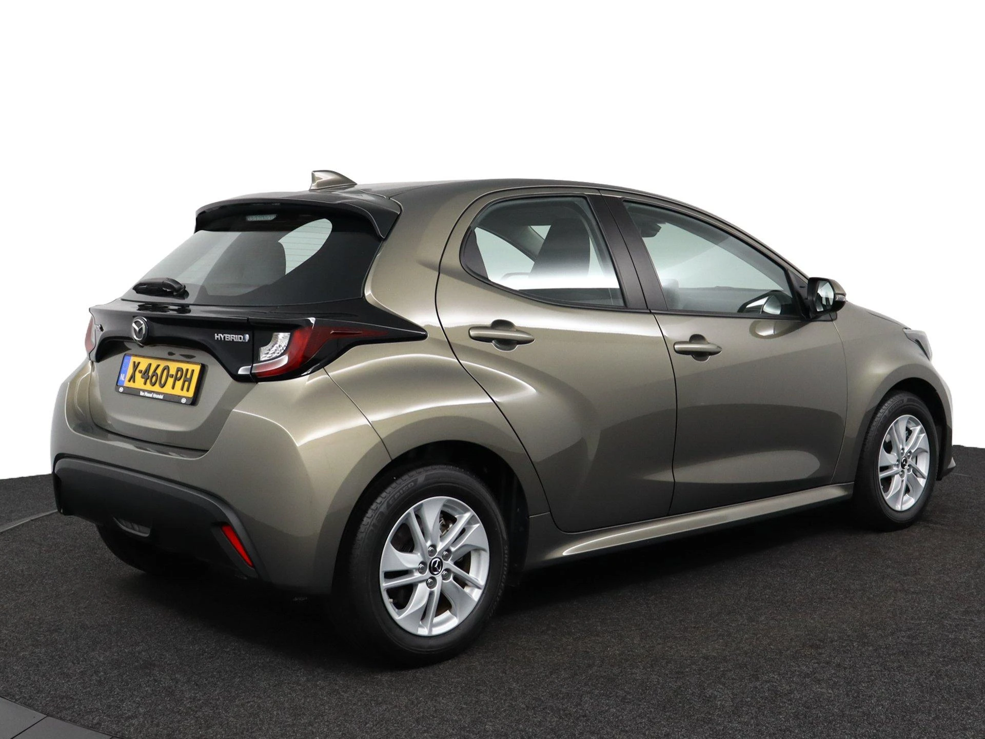 Mazda-2 Hybrid-image-2