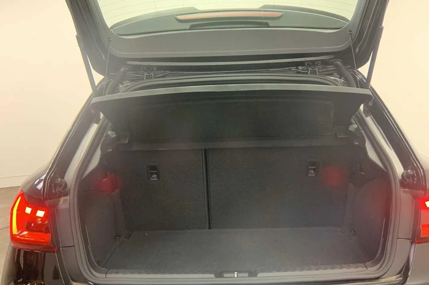 Audi-A1 Sportback-image-8