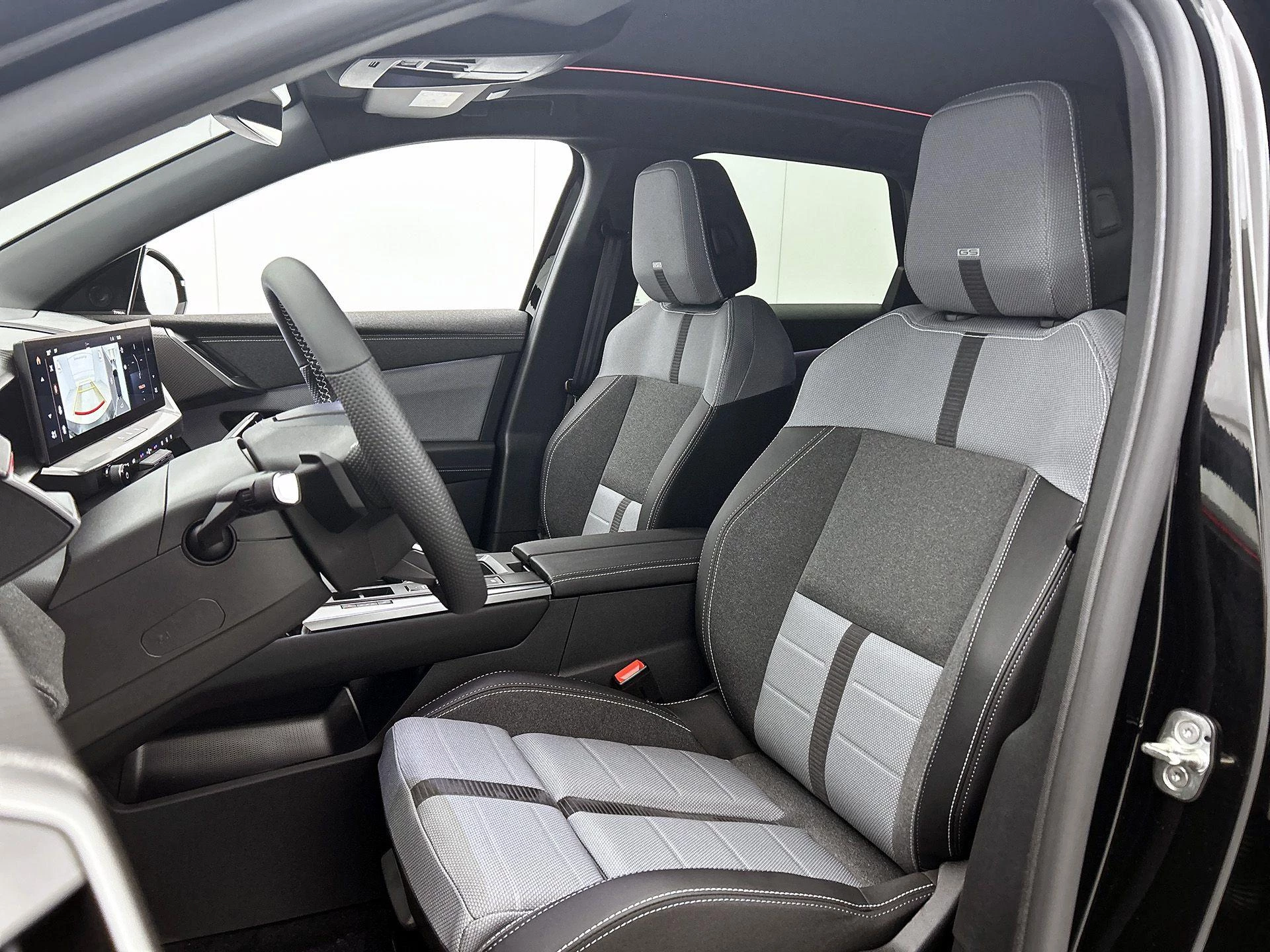 Opel-Grandland-image-41