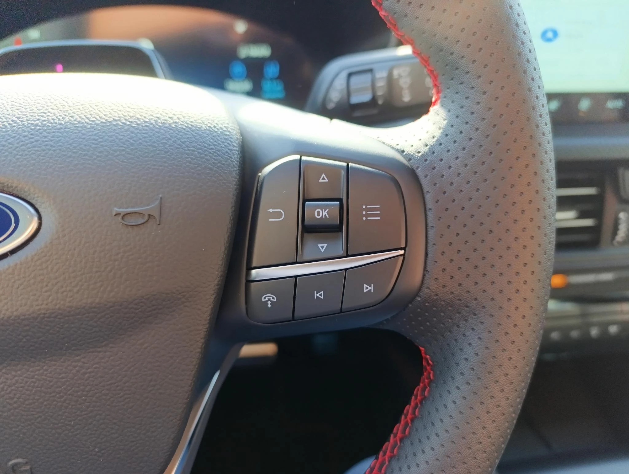 Ford-Kuga-image-22