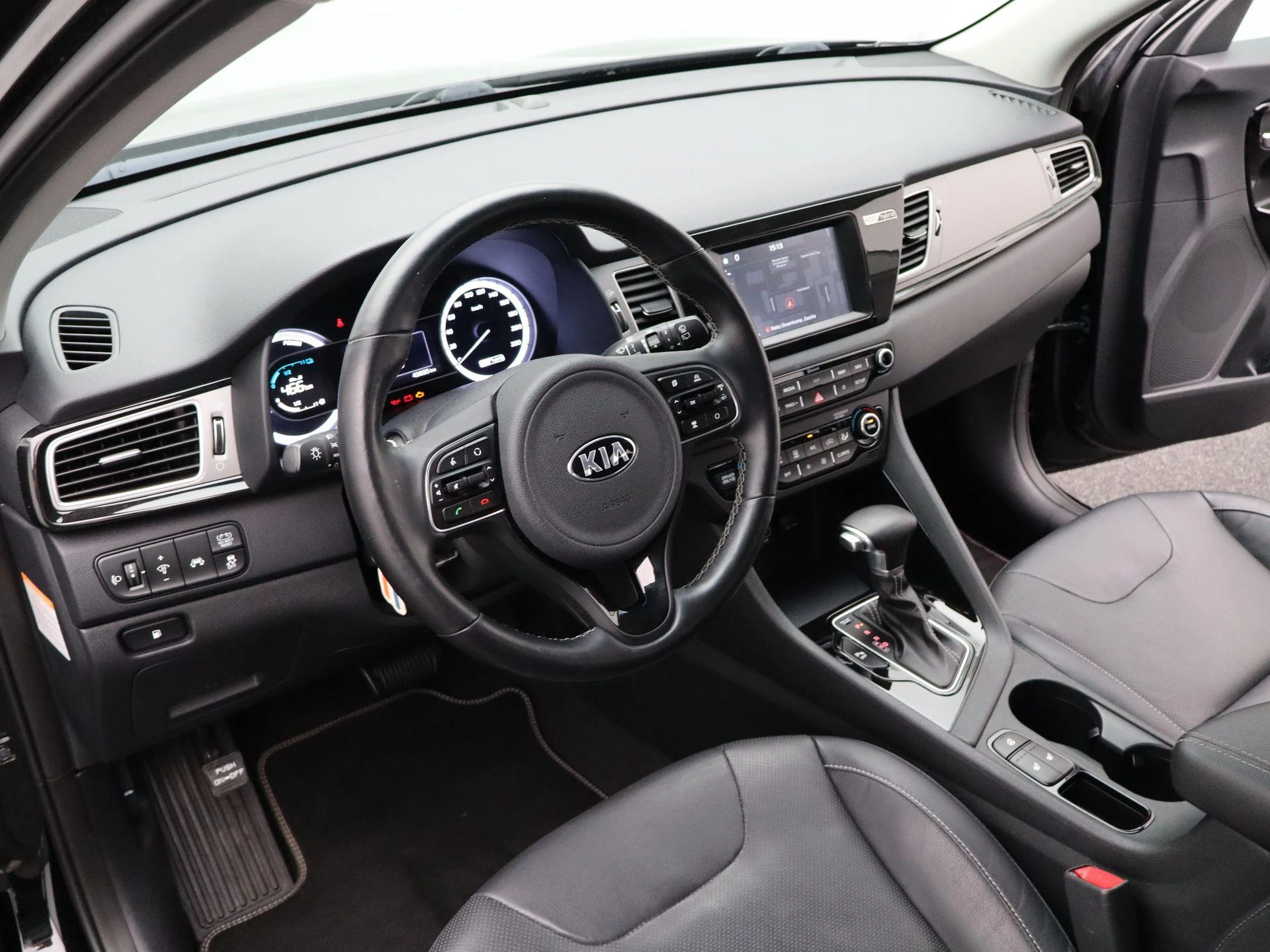 Kia-Niro-image-4