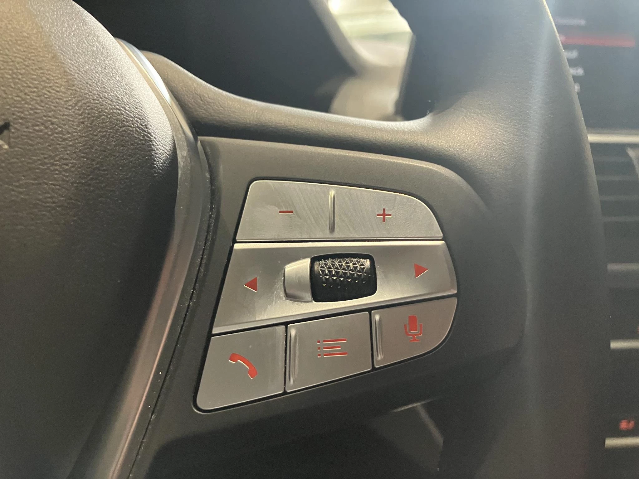 BMW X3 xDrive20d (140 kW)