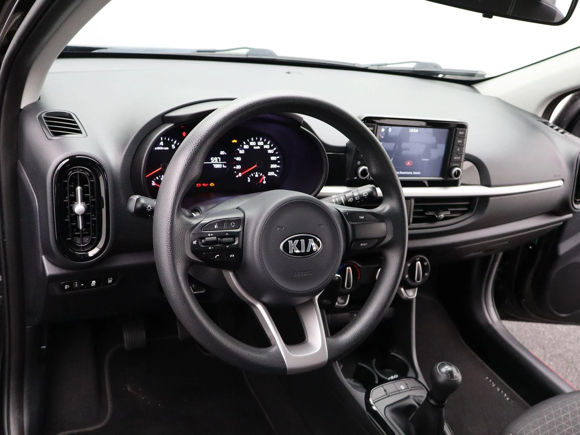 Kia-Picanto-image-24