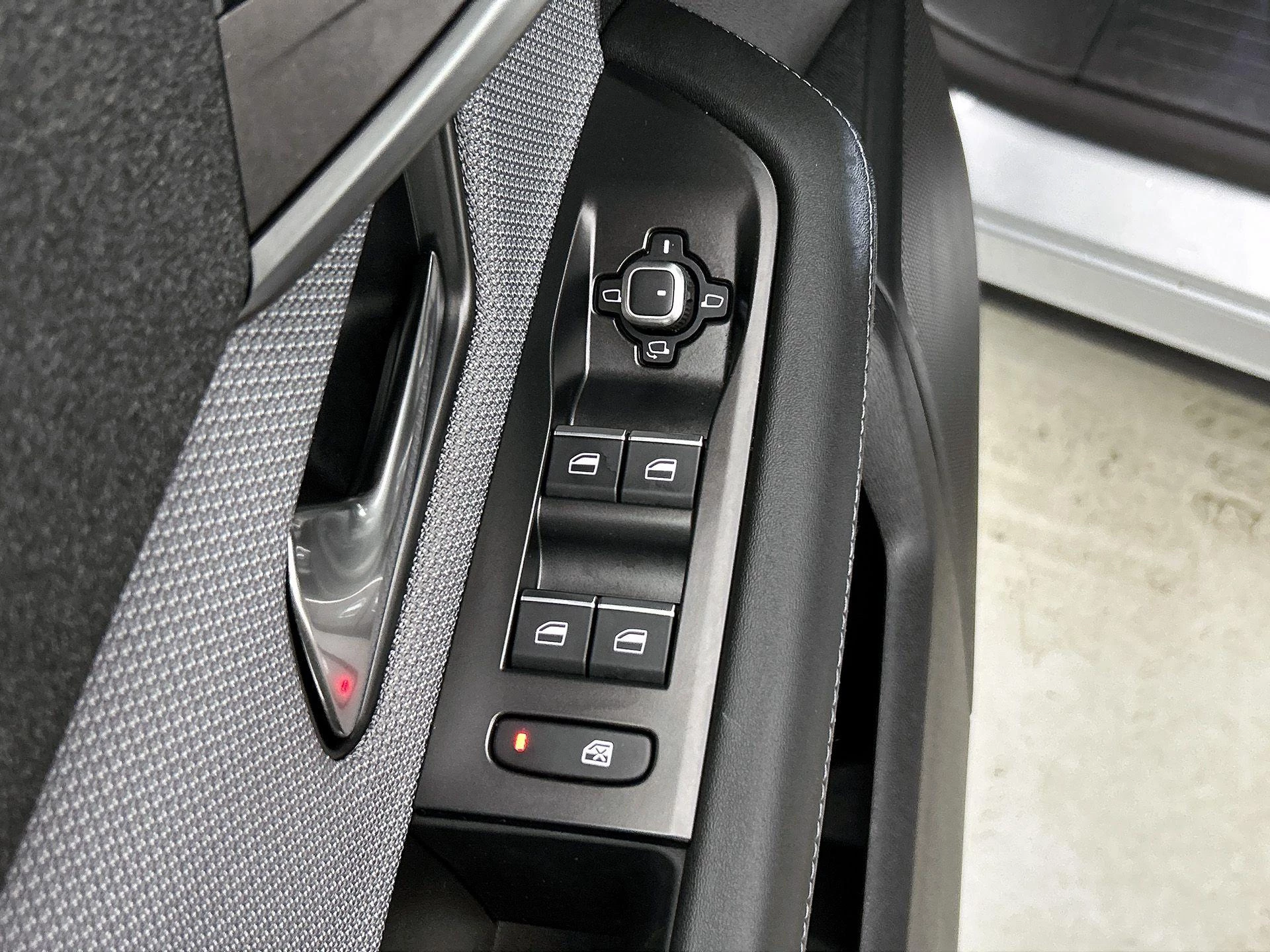 Opel-Grandland-image-26