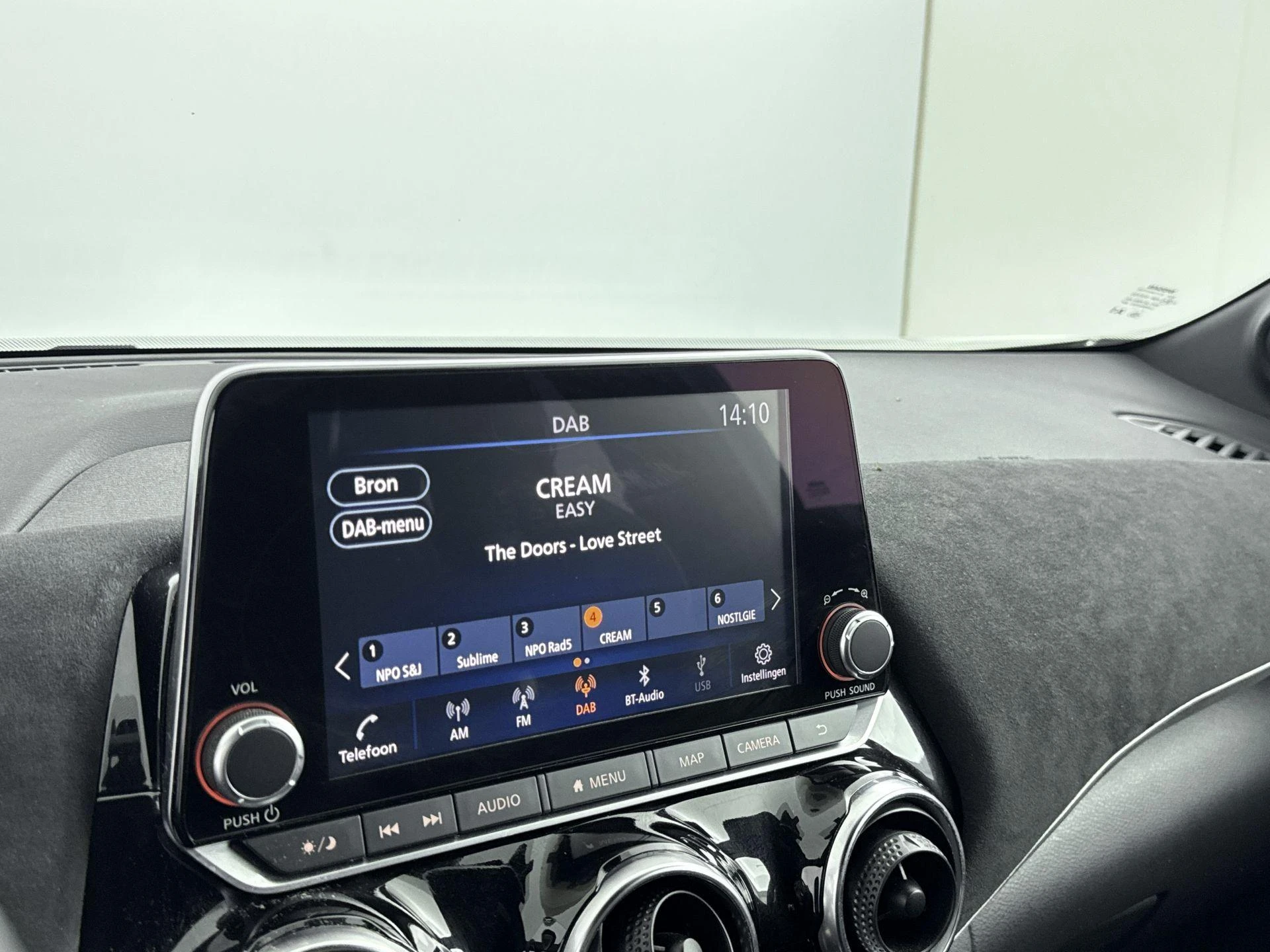 Nissan-Juke-image-6