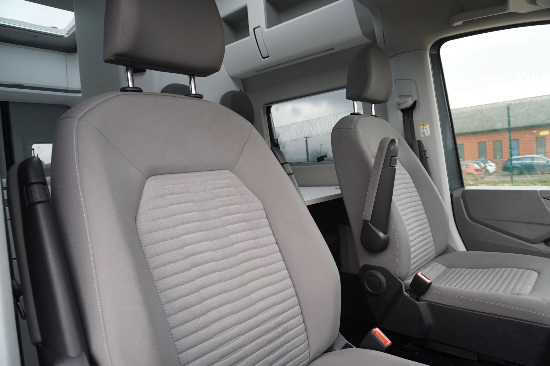 Volkswagen-California-image-26