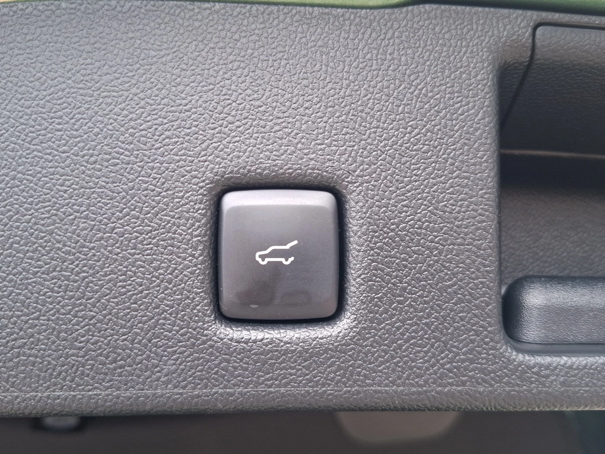 Ford Kuga ST-Line X*PANO*AHK*LED-MATRIX*360GRAD*ACC*NAVI*SOUND-SYS.