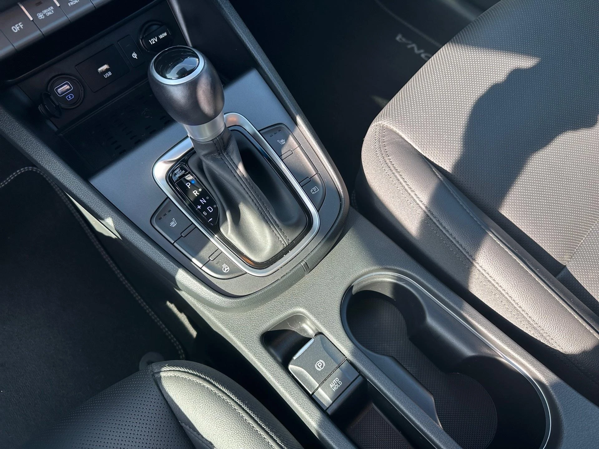 Hyundai-Kona-image-16