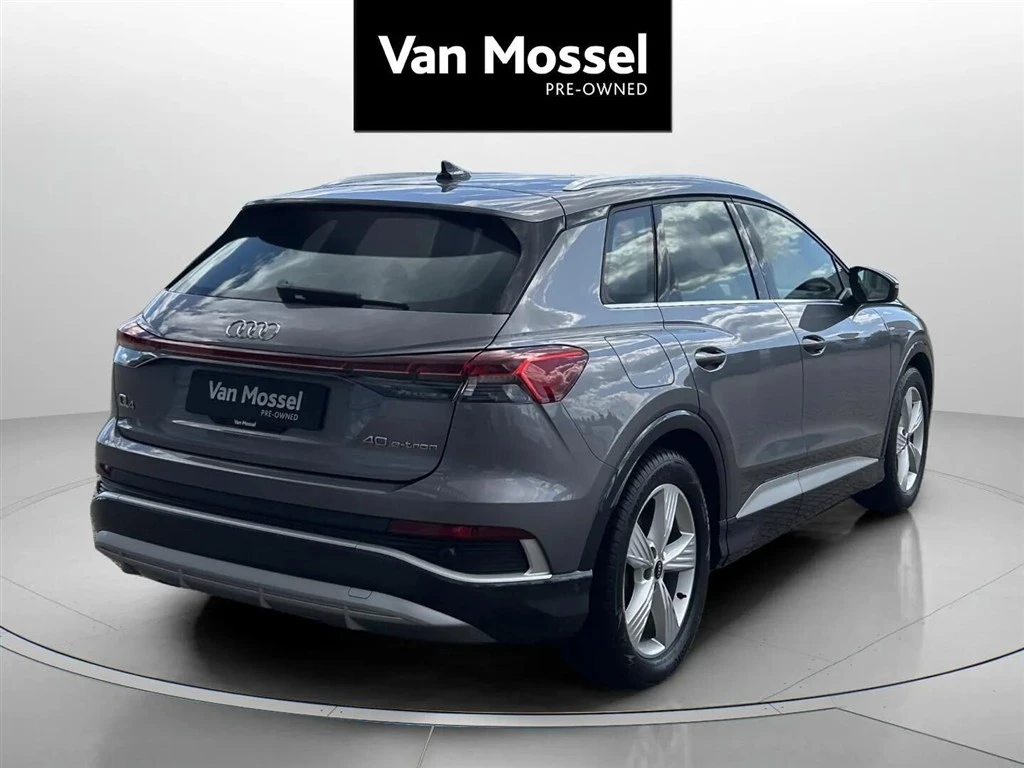 Audi-Q4 e-tron-image-4