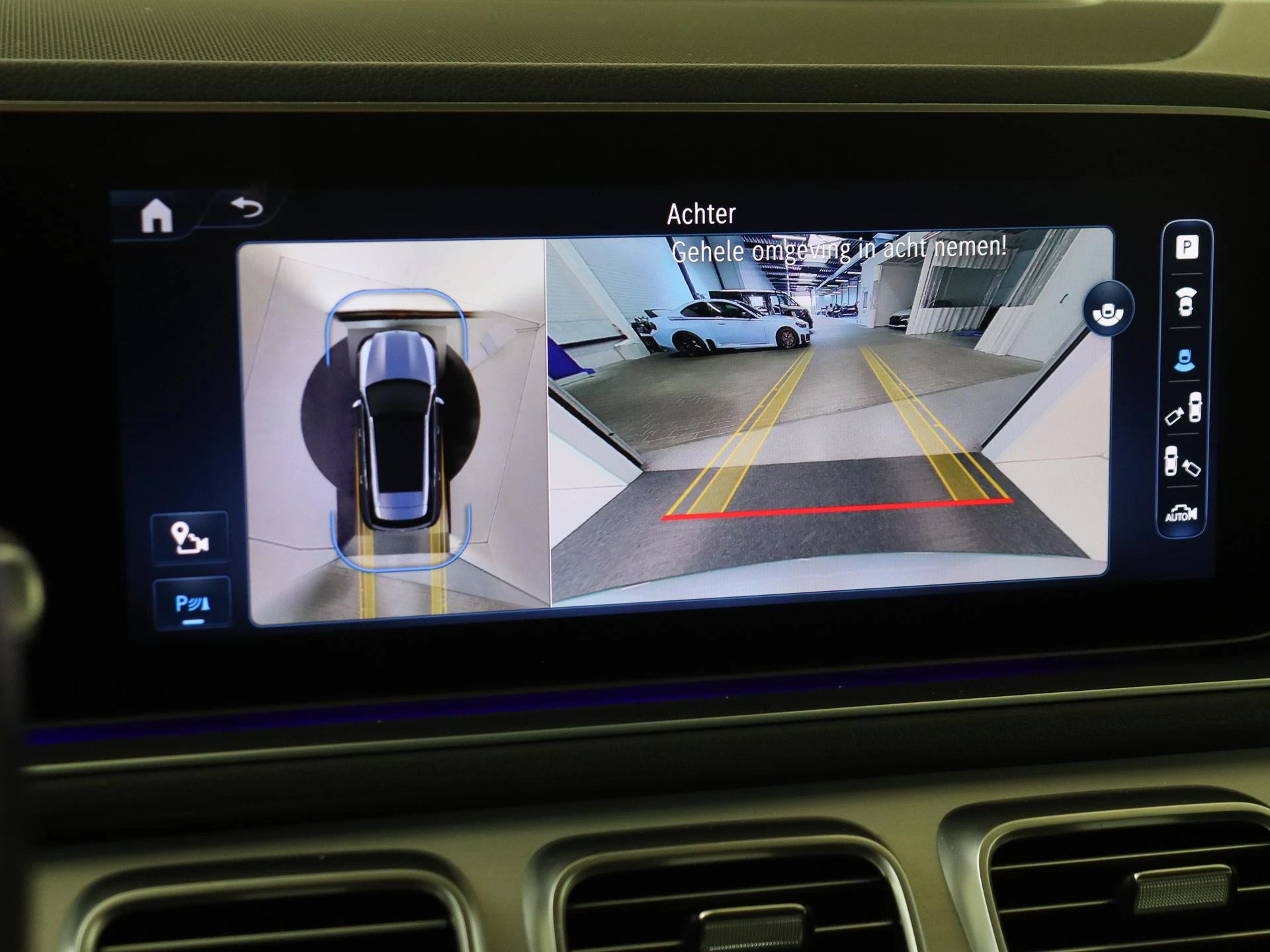 Mercedes-Benz-GLE-image-18