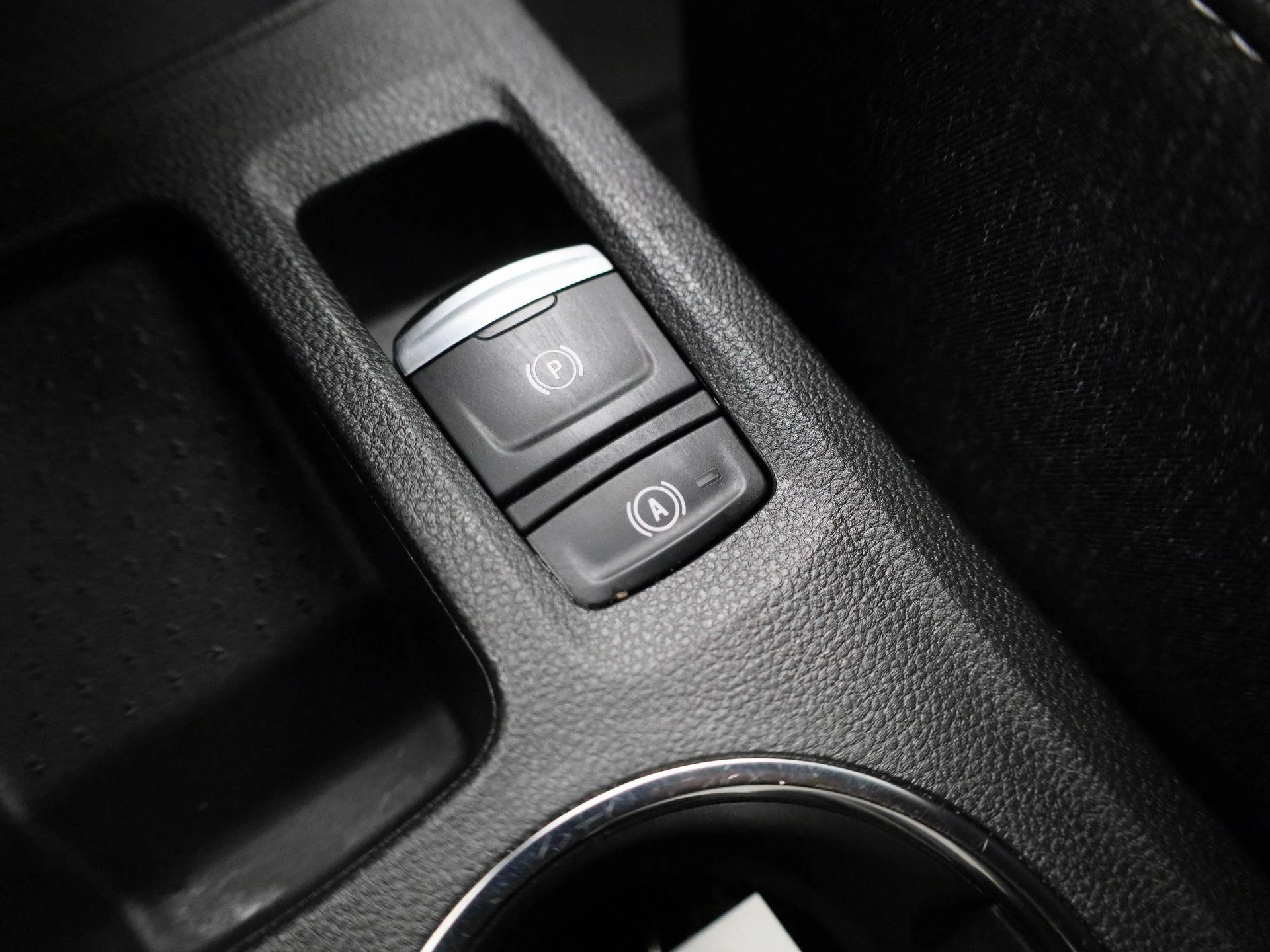 Renault-Captur-image-28