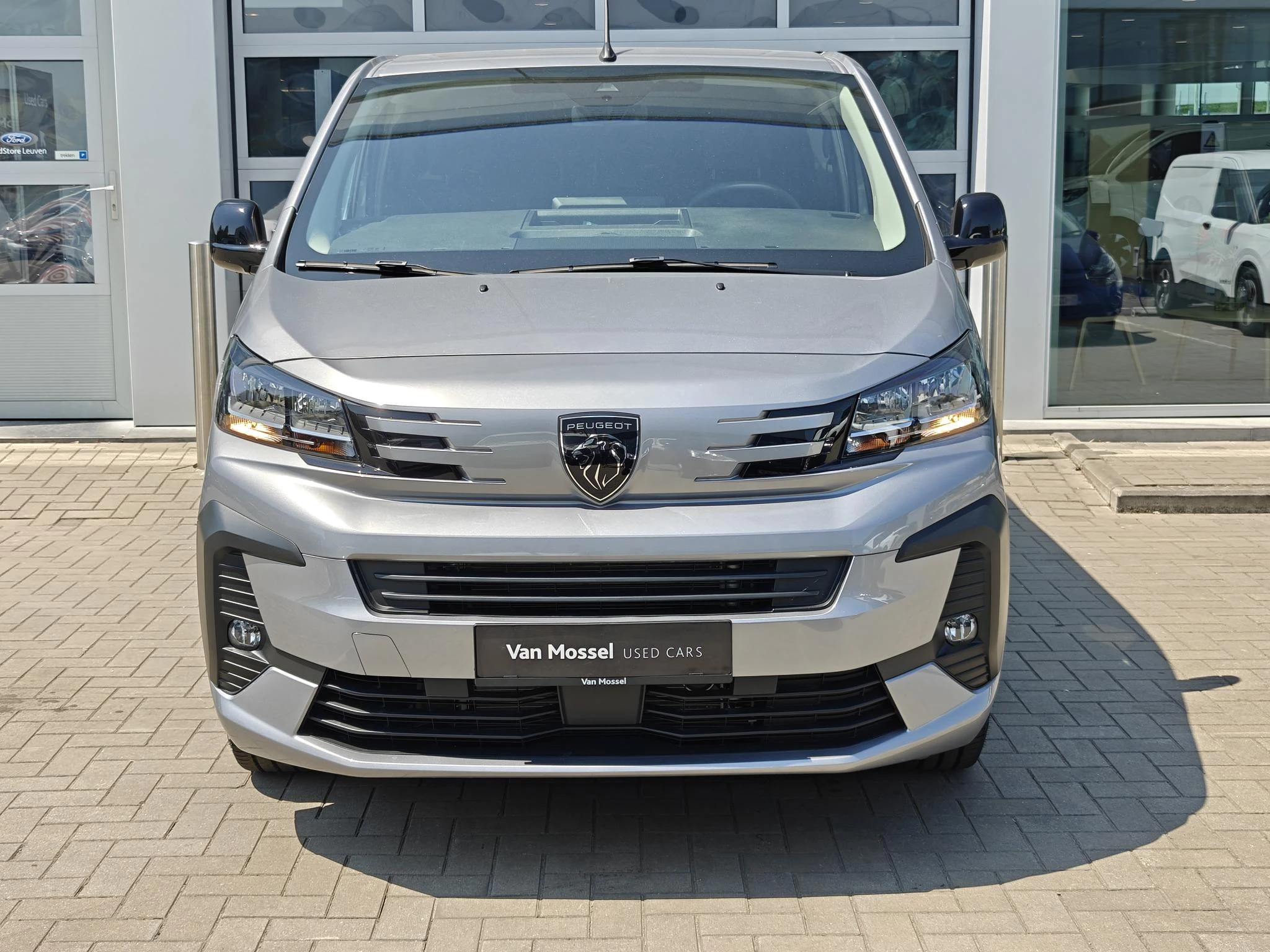 Peugeot Expert Long DC L3 2.0 BlueHDi 180 EAT8