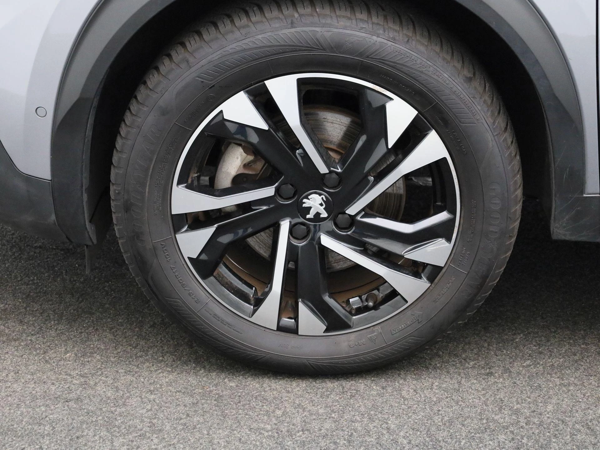 Peugeot e-2008 EV GT 50 kWh