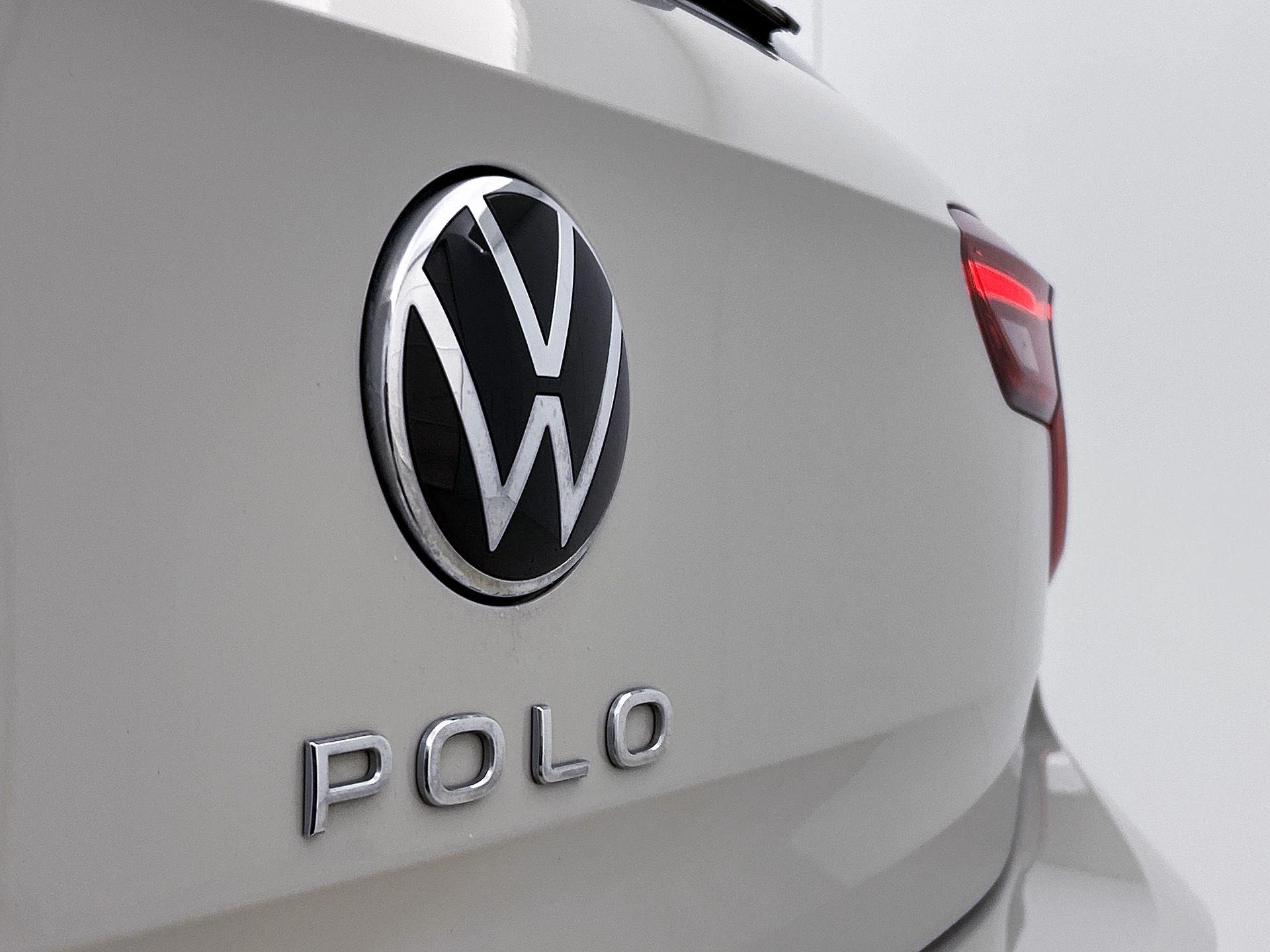 Volkswagen-Polo-image-15