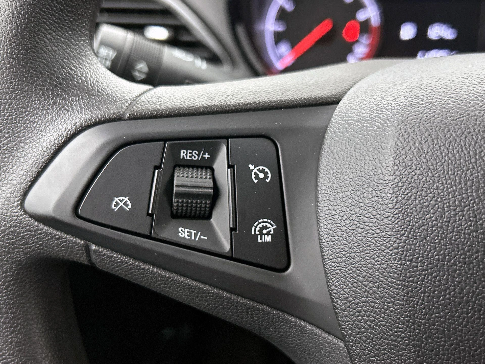 Opel-KARL-image-5