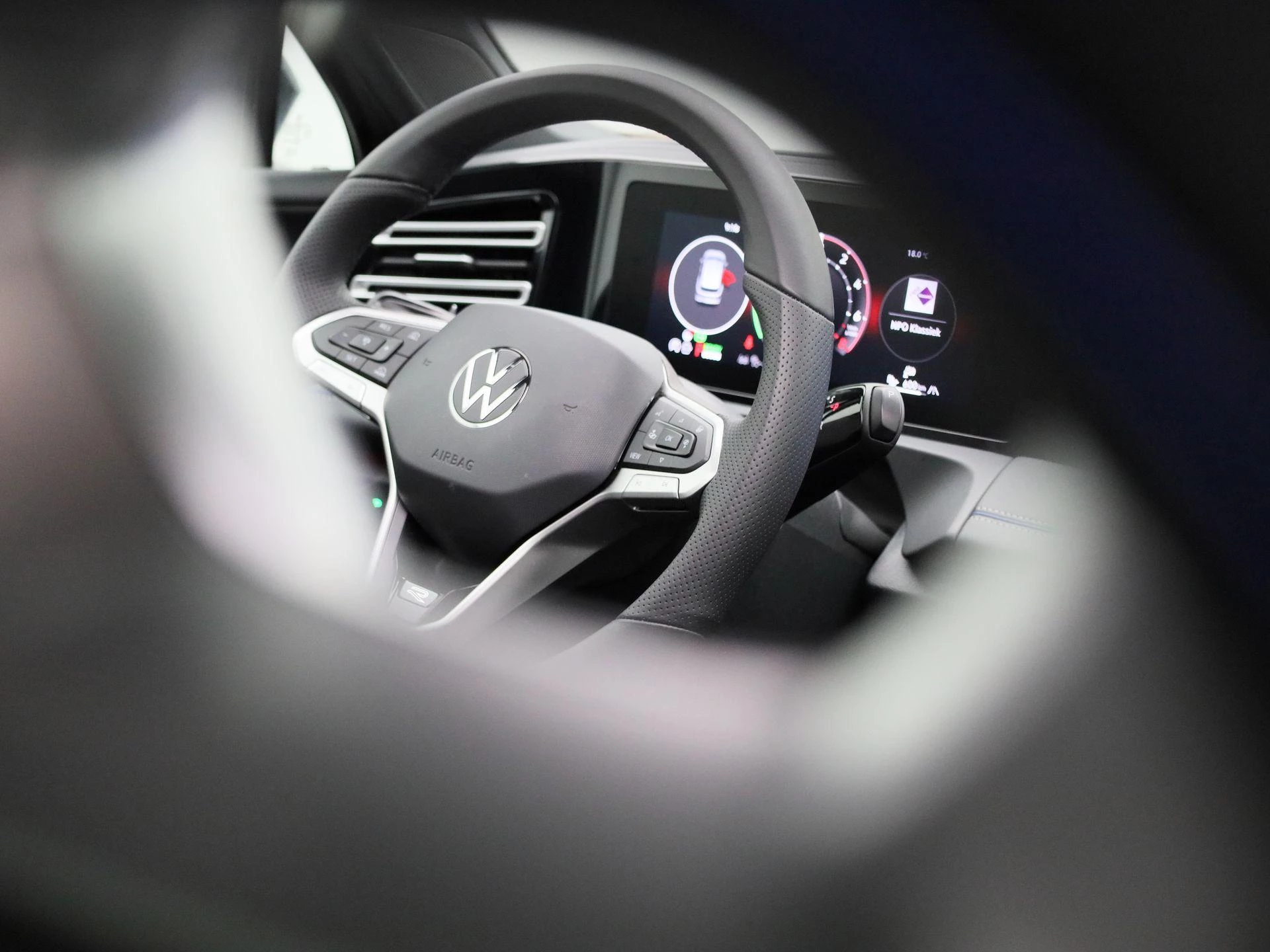 Volkswagen-Tiguan-image-45