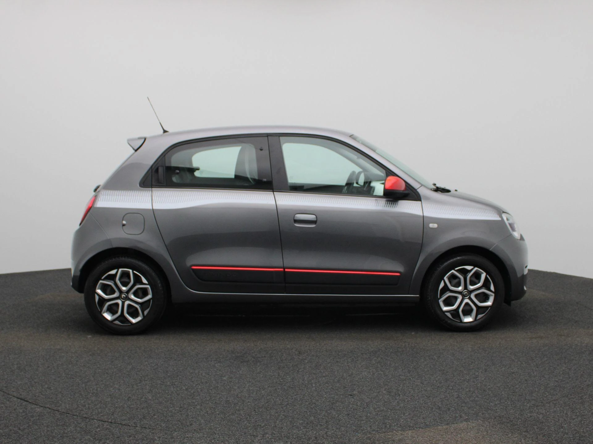 Renault-Twingo-image-5