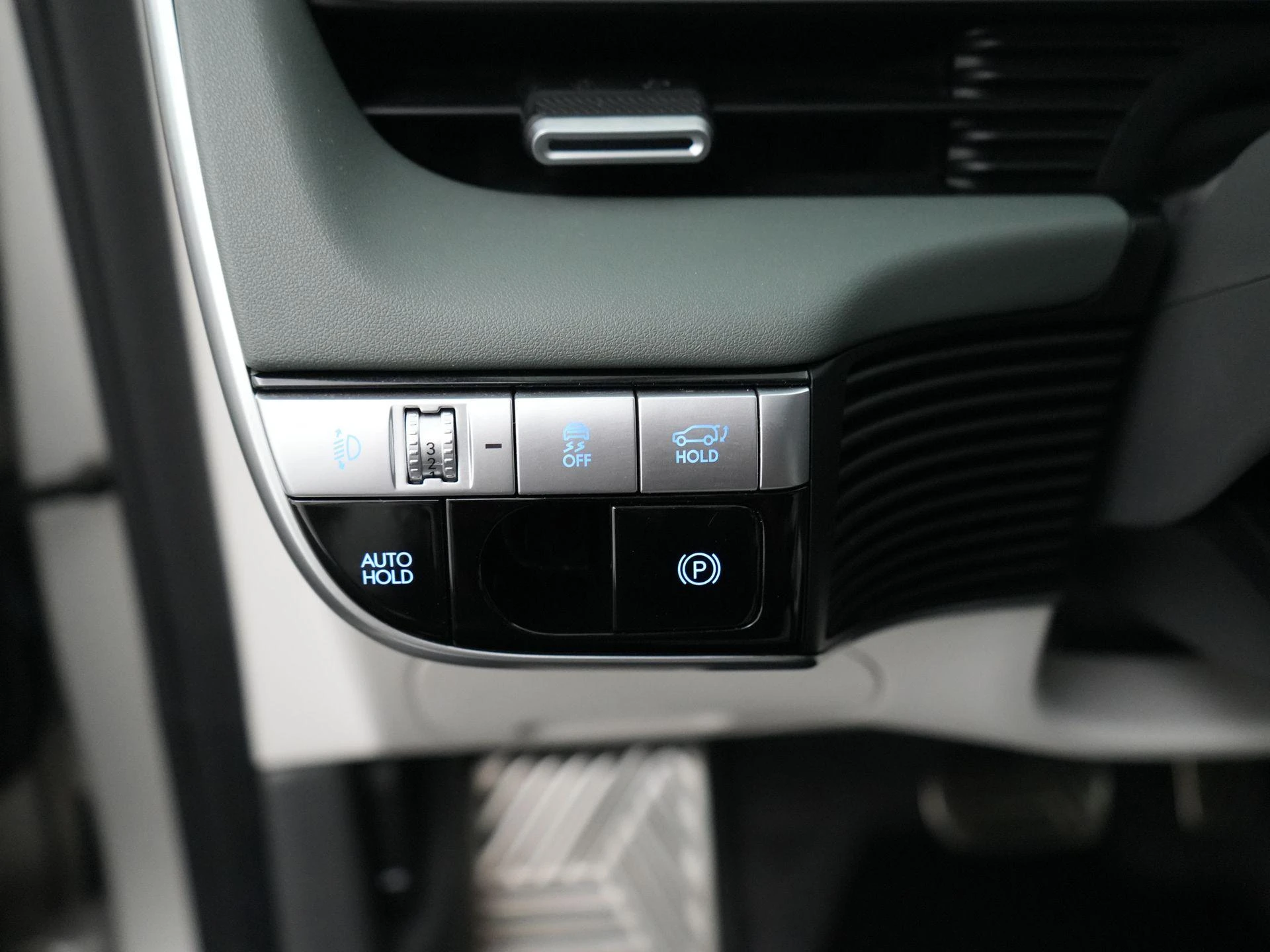 Hyundai-IONIQ 5-image-18